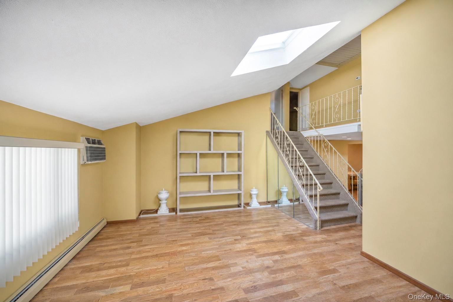 25 Hewes Street – For Rent photo 27
