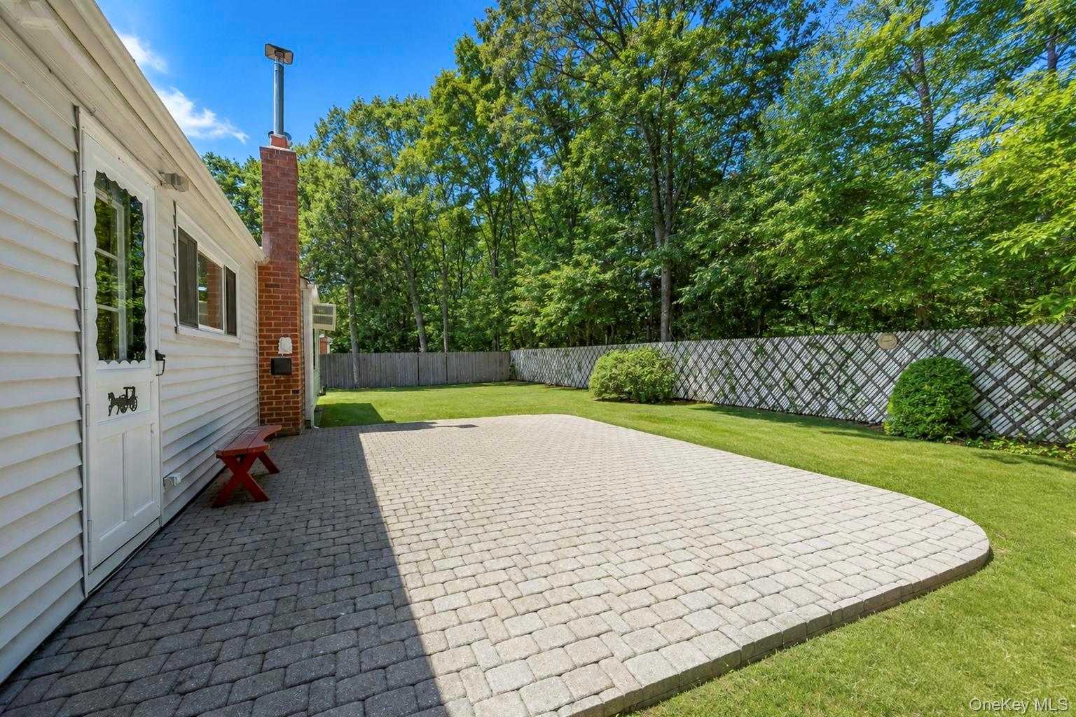 25 Hewes Street – For Rent photo 5