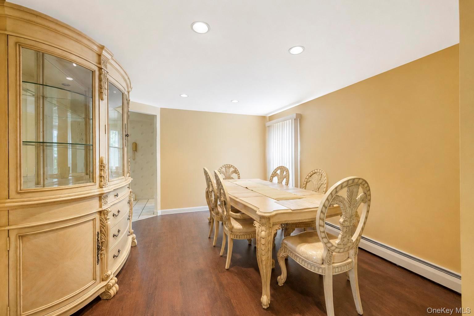 25 Hewes Street – For Rent photo 21