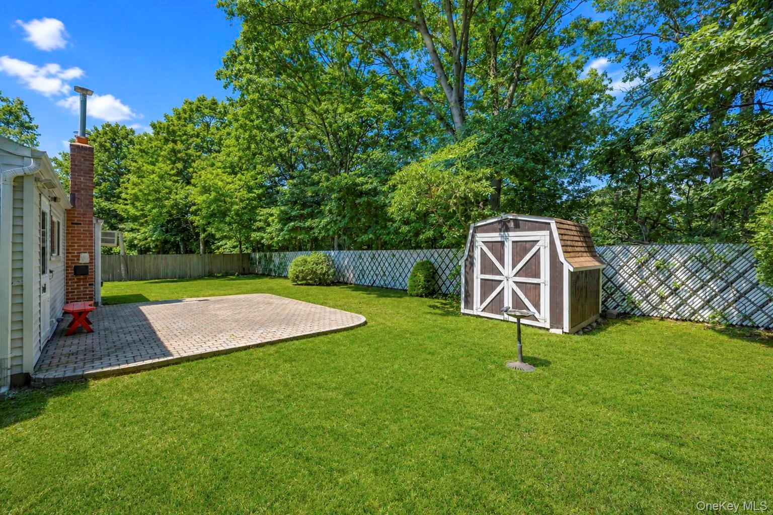 25 Hewes Street – For Rent photo 6