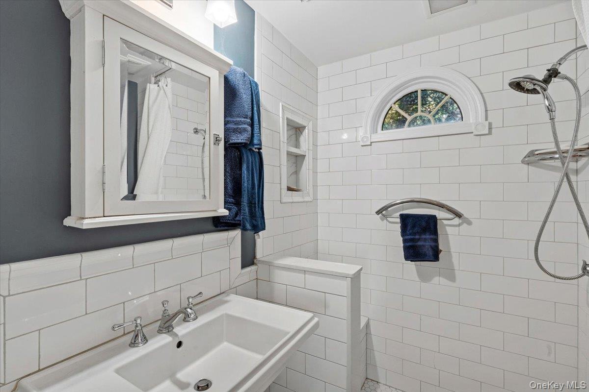 16 Stuart Avenue – For Sale photo 17