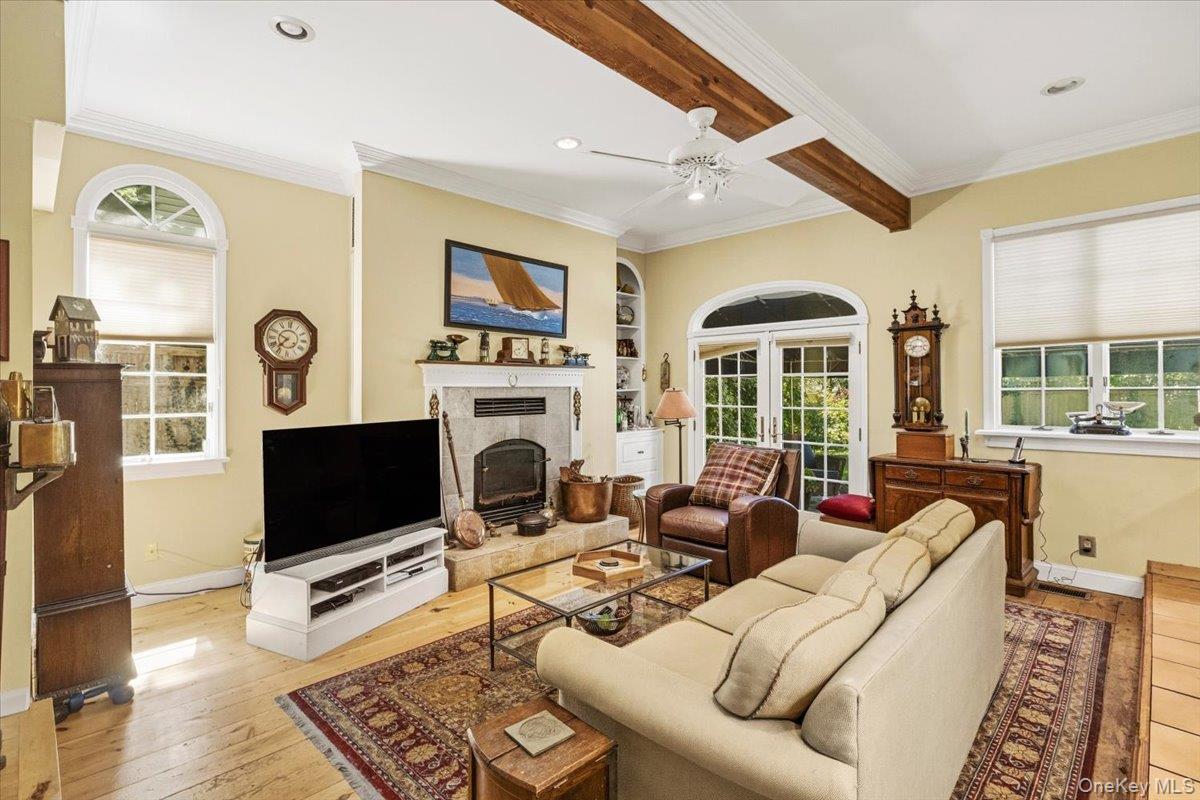 16 Stuart Avenue – For Sale photo 8