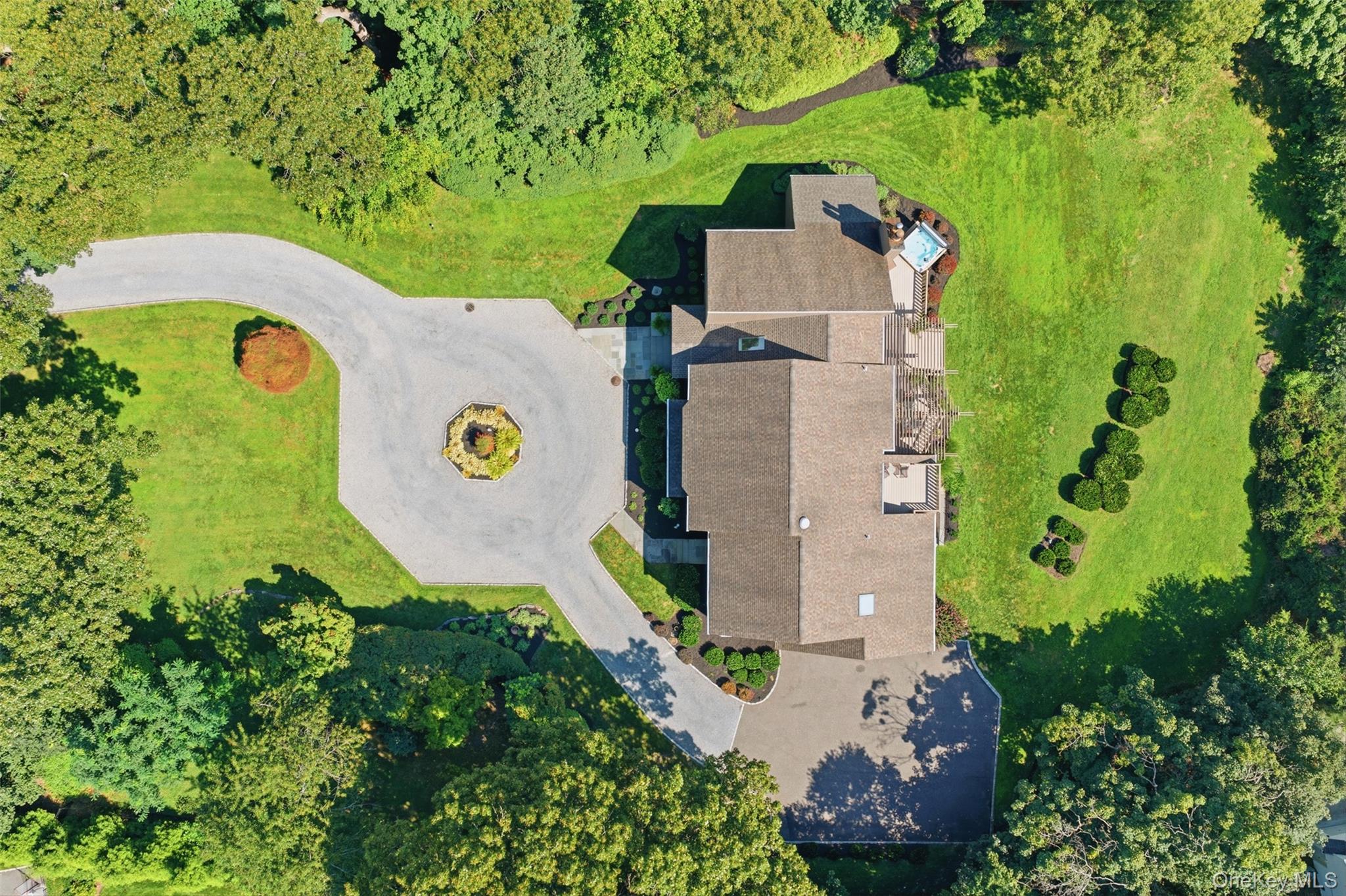6 Target Rock Drive – For Sale photo 34