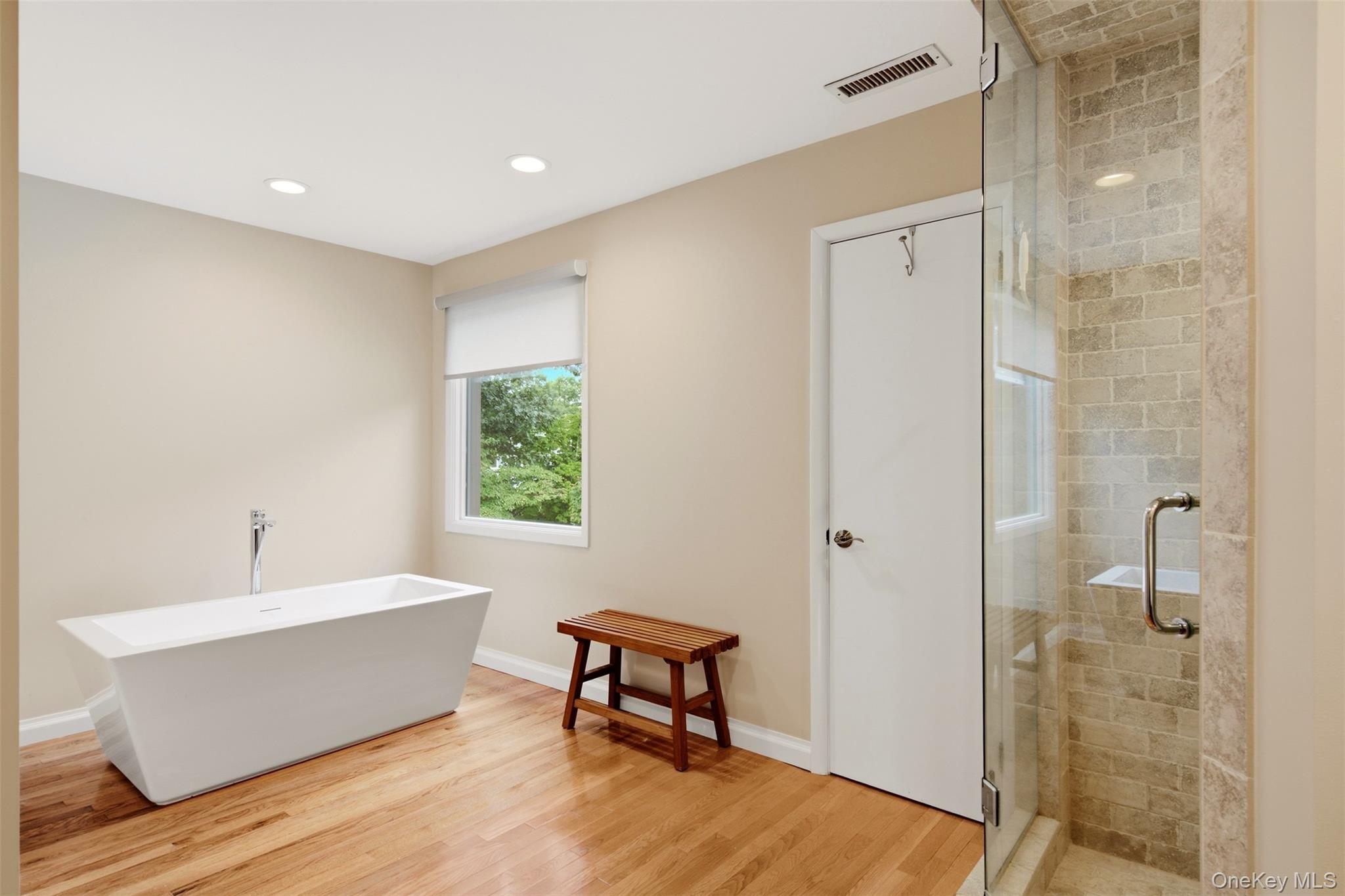 6 Target Rock Drive – For Sale photo 18