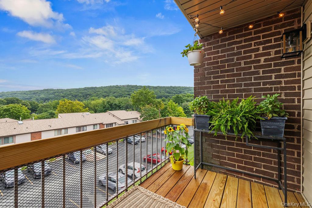 249 Country Club Lane – For Sale photo 27