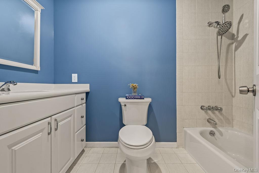 249 Country Club Lane – For Sale photo 23