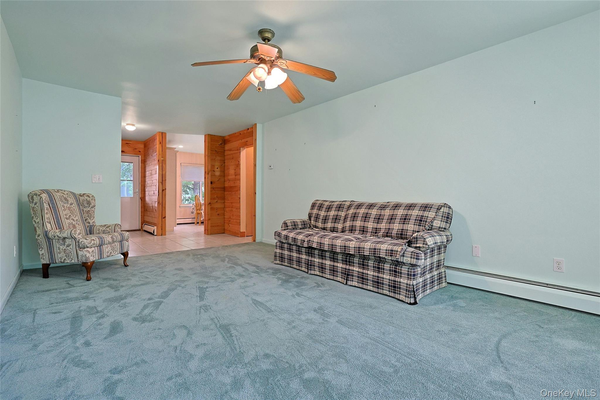 5 Coachlight Square – For Sale photo 9