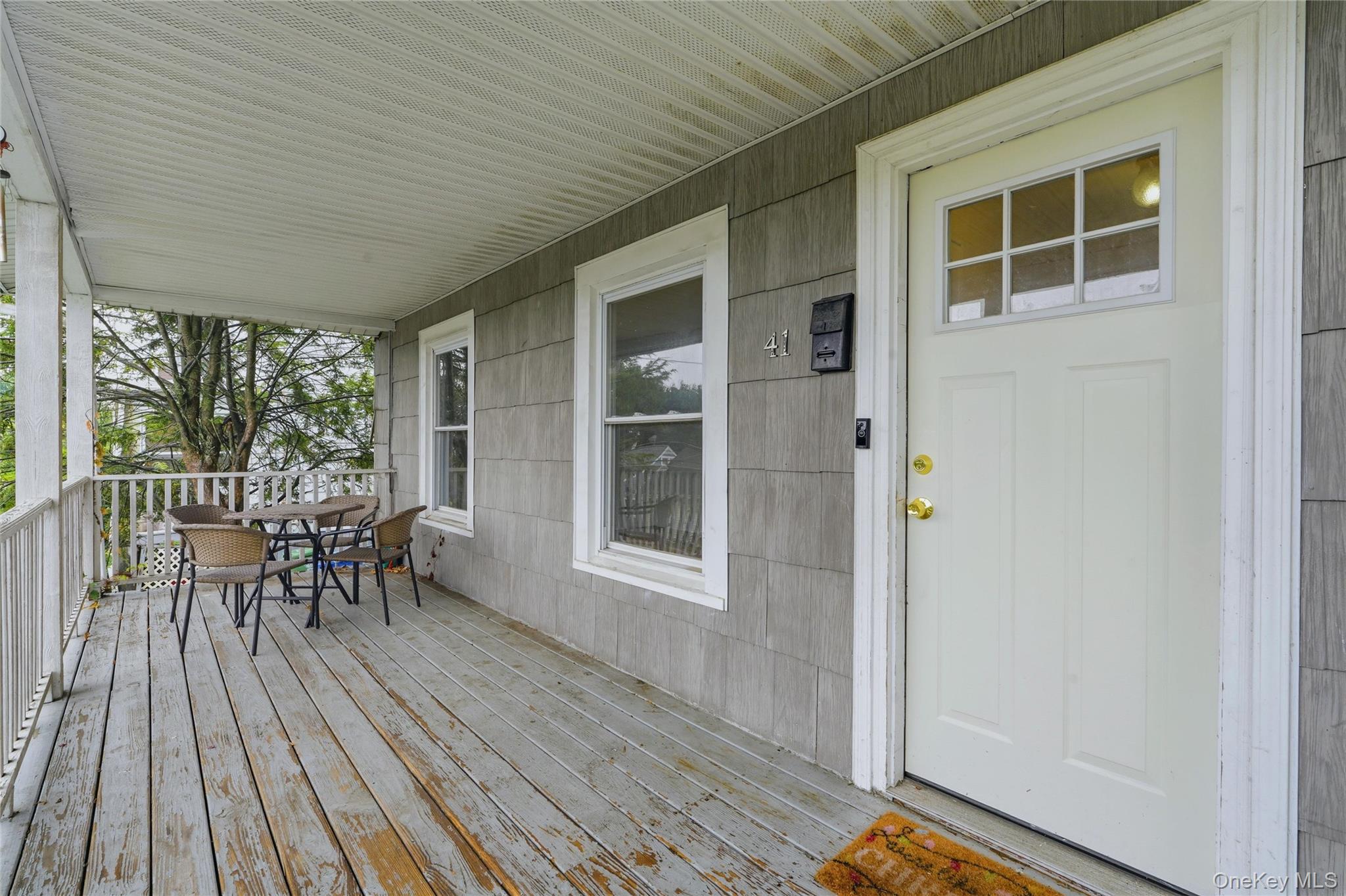 41 Irwin Avenue – For Sale photo 4