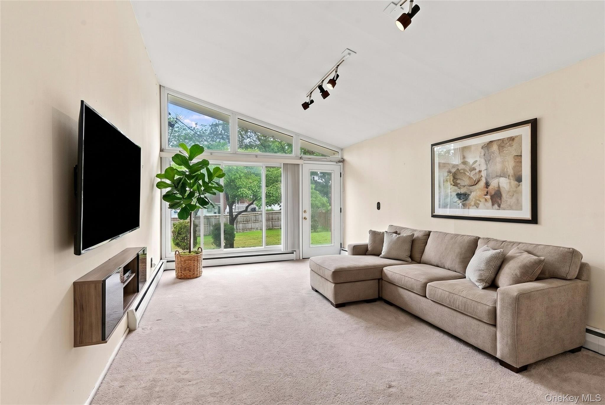 160 Hawkins Road – For Sale photo 2