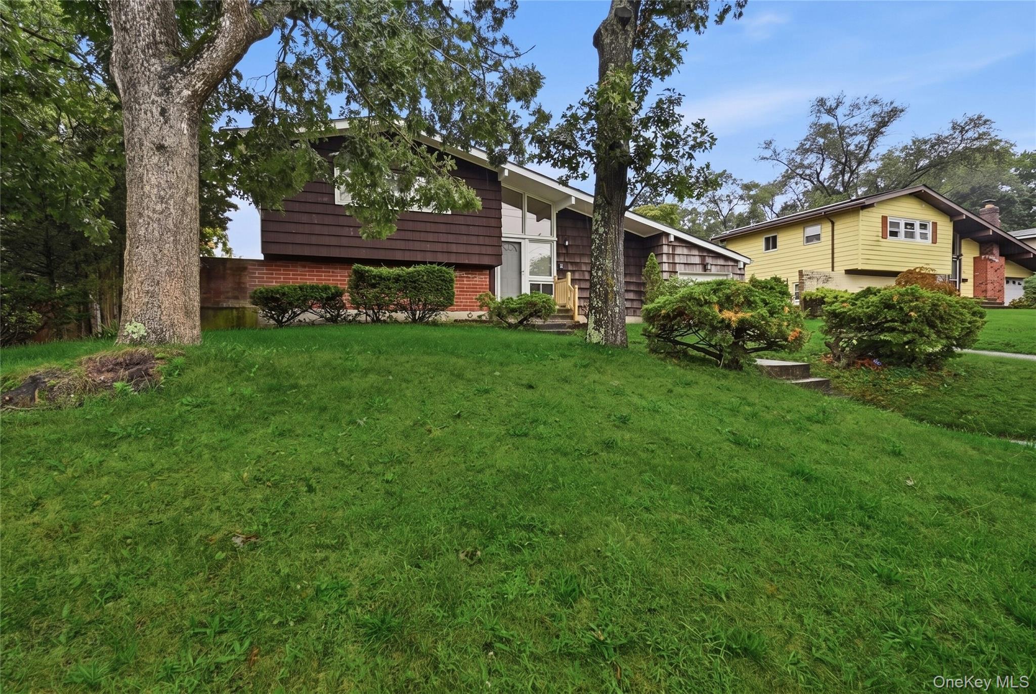 160 Hawkins Road – For Sale