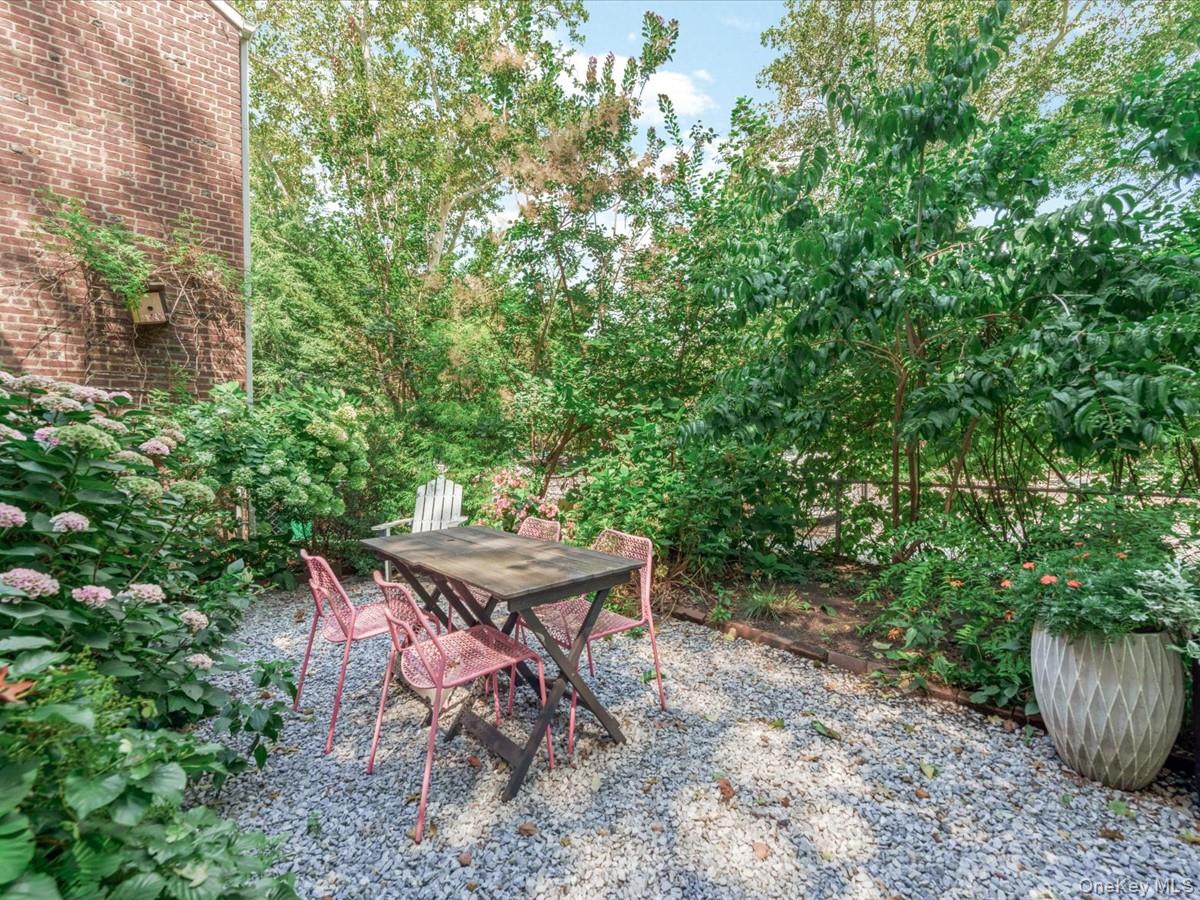 3904 49th Street – For Sale photo 27