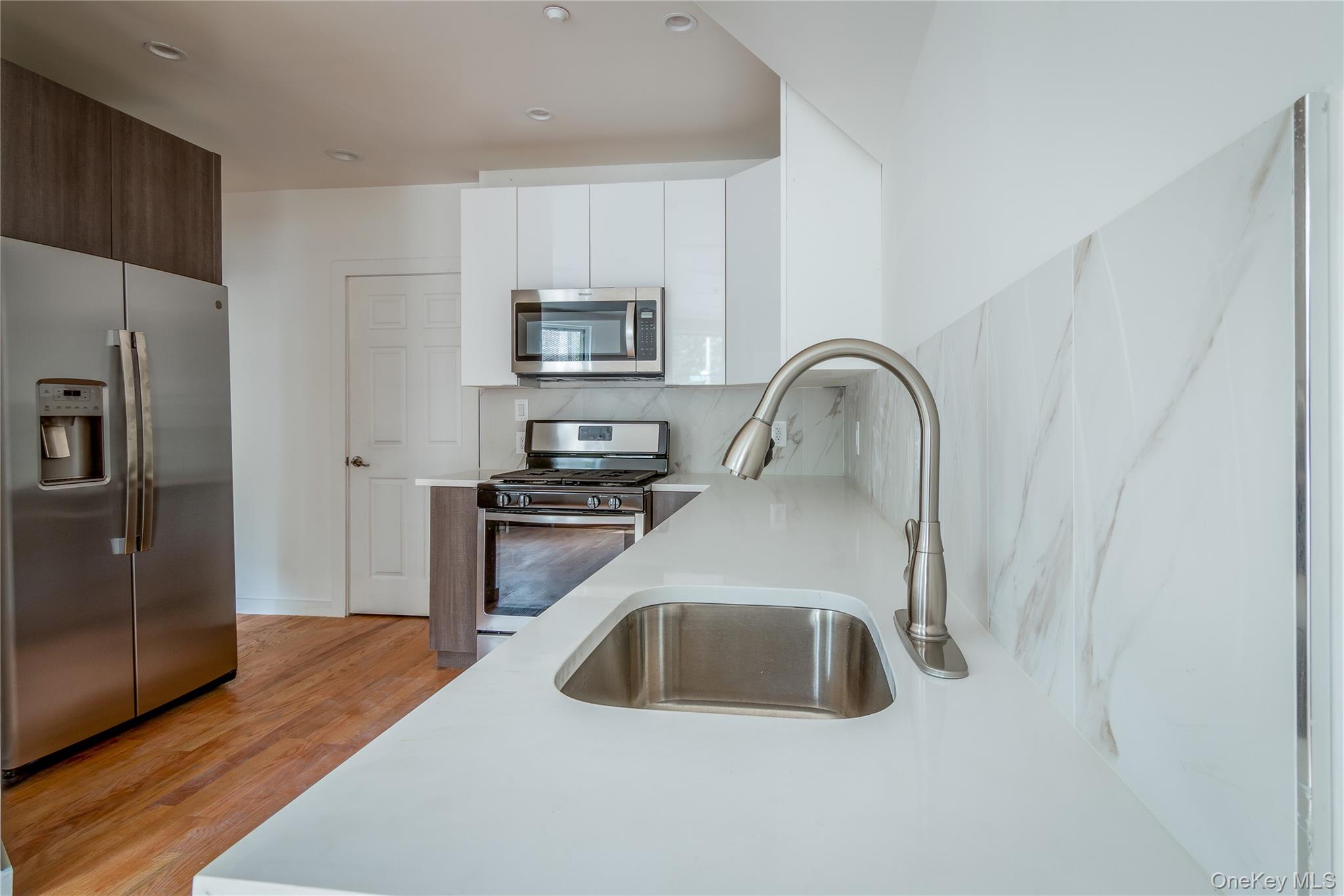 1501 Teller Avenue – For Sale photo 9