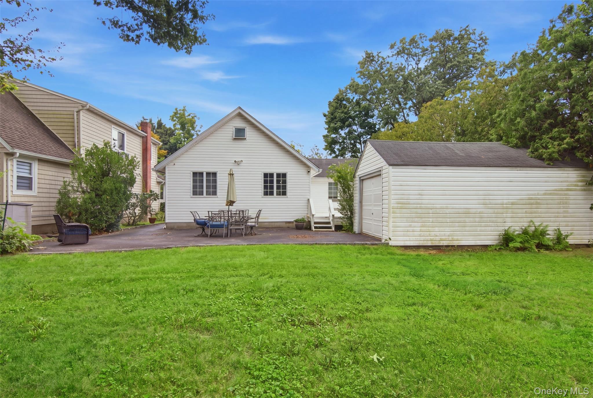 21 Sherrard Street – For Rent photo 14