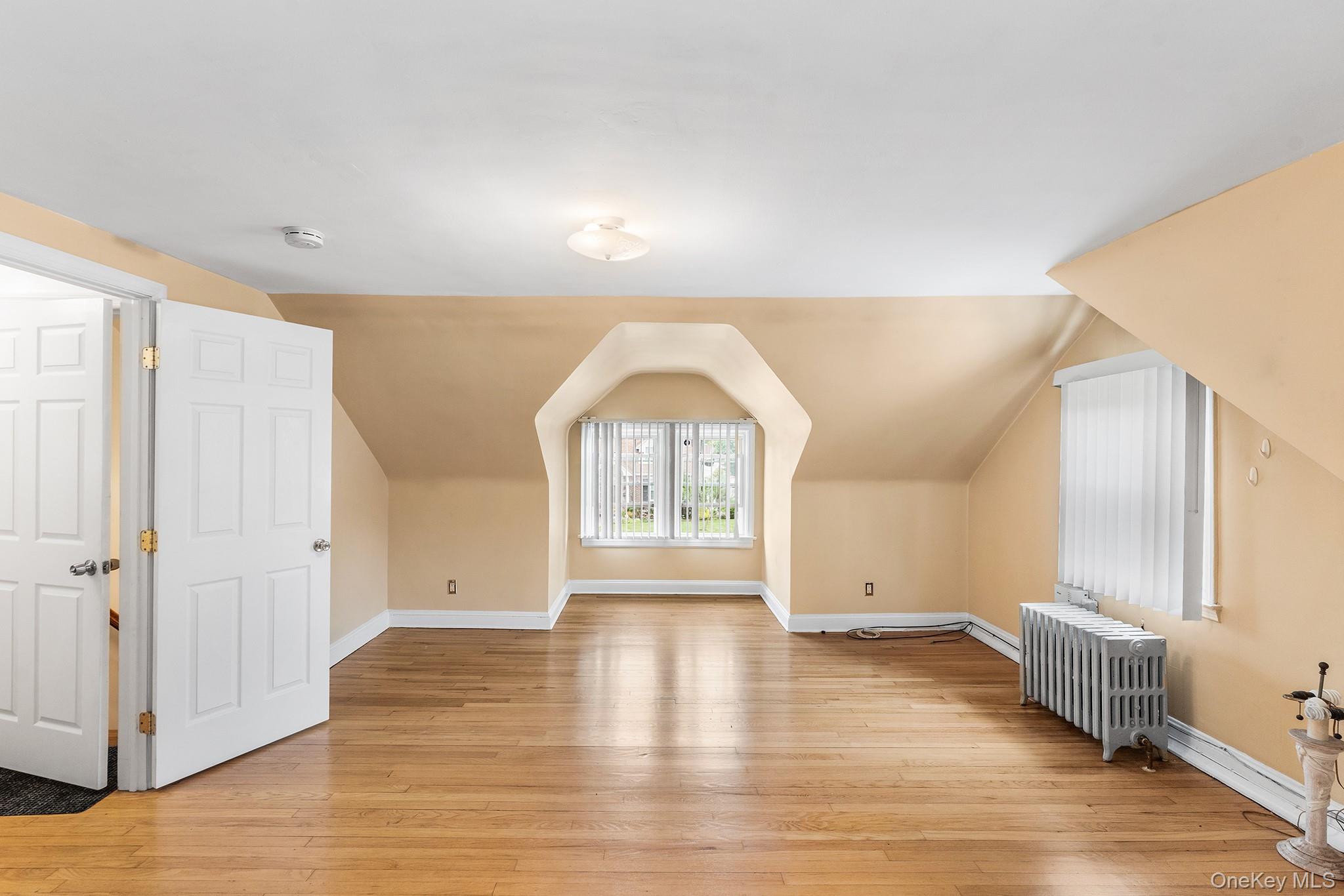 711 Charter Court – For Sale photo 22