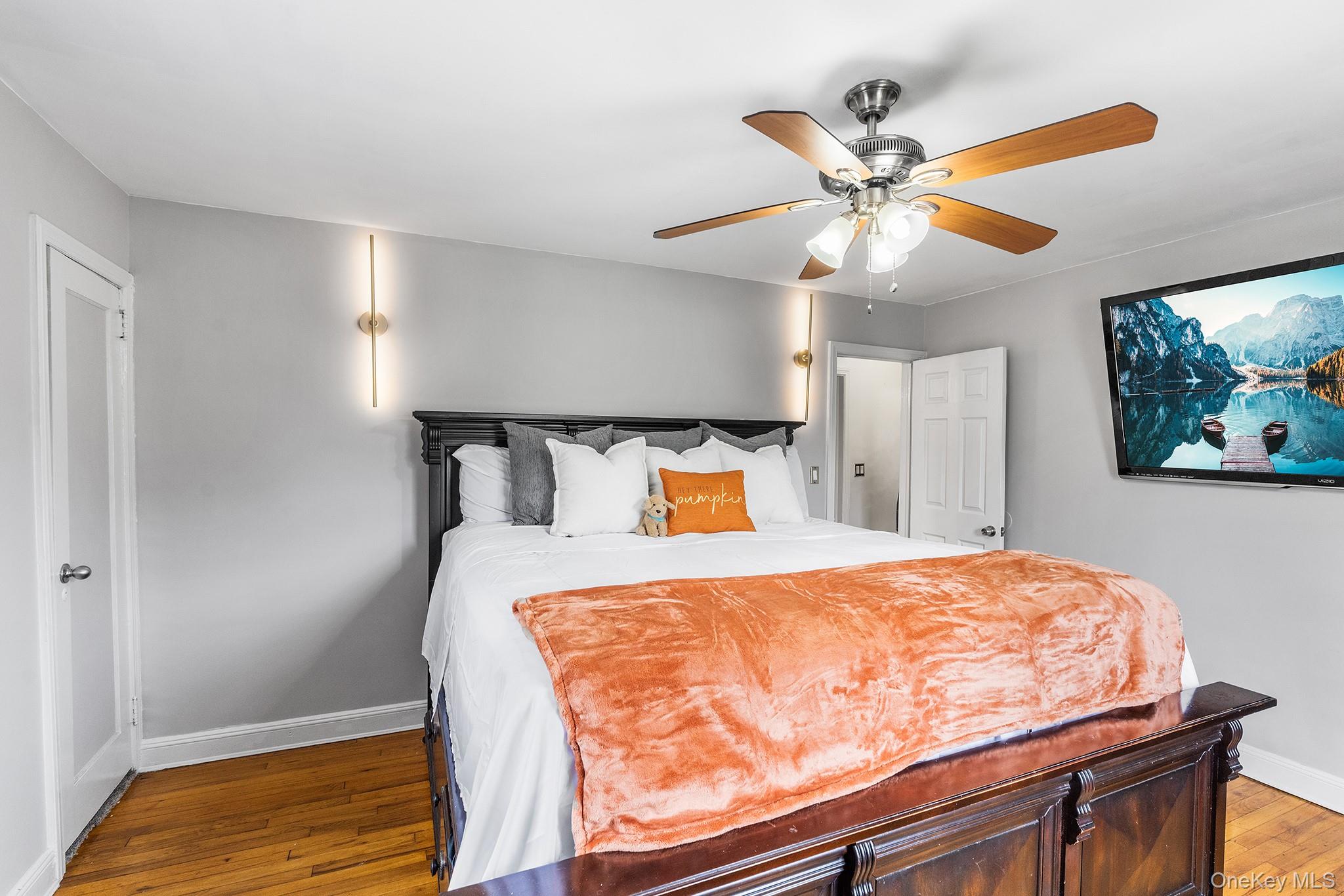 711 Charter Court – For Sale photo 17