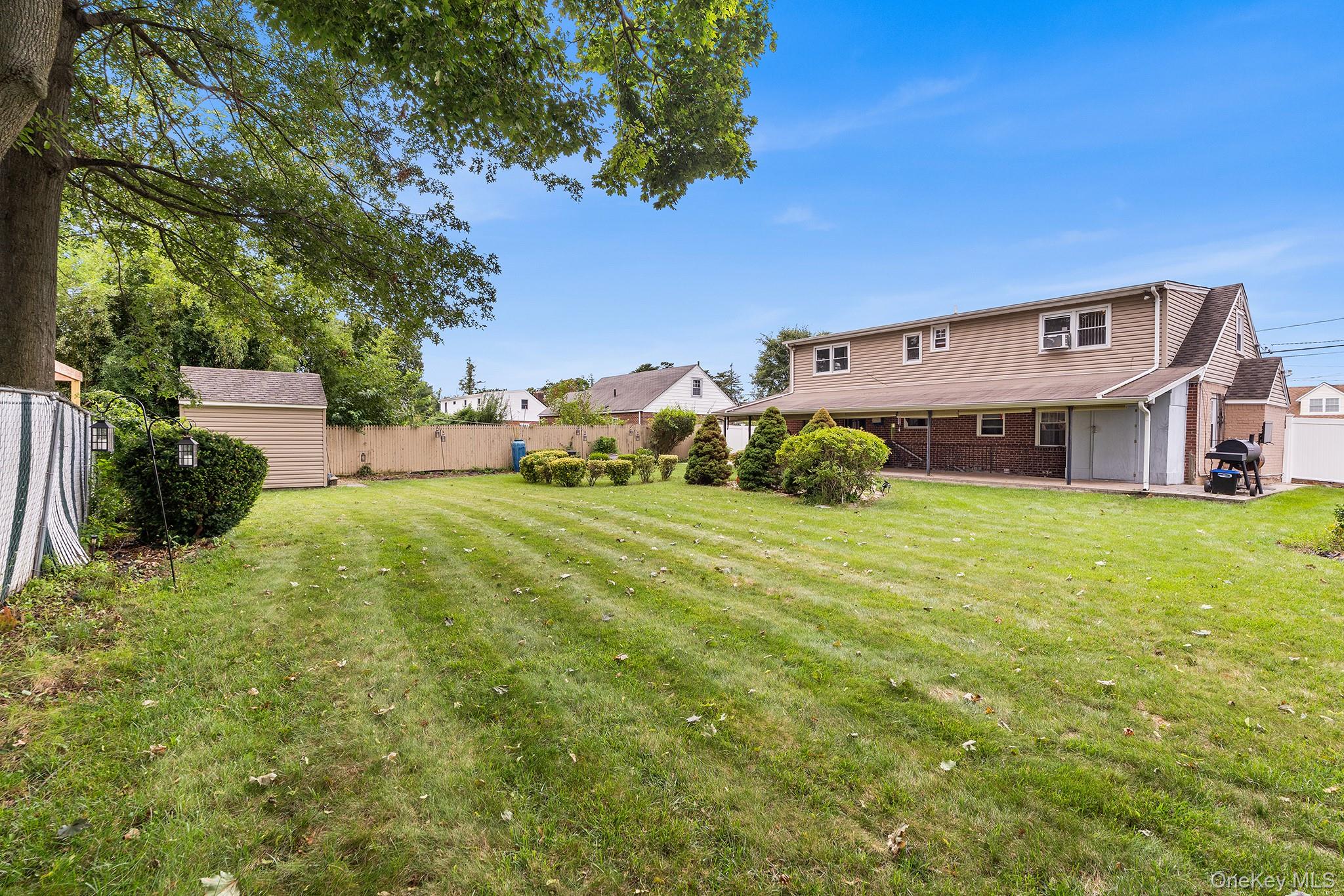 711 Charter Court – For Sale photo 40