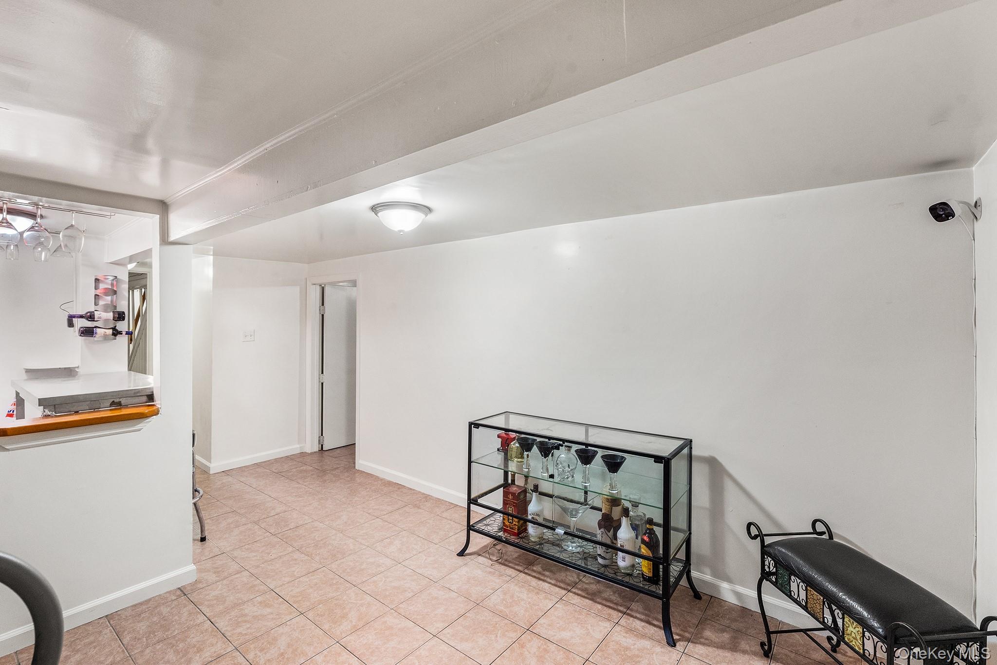 711 Charter Court – For Sale photo 35