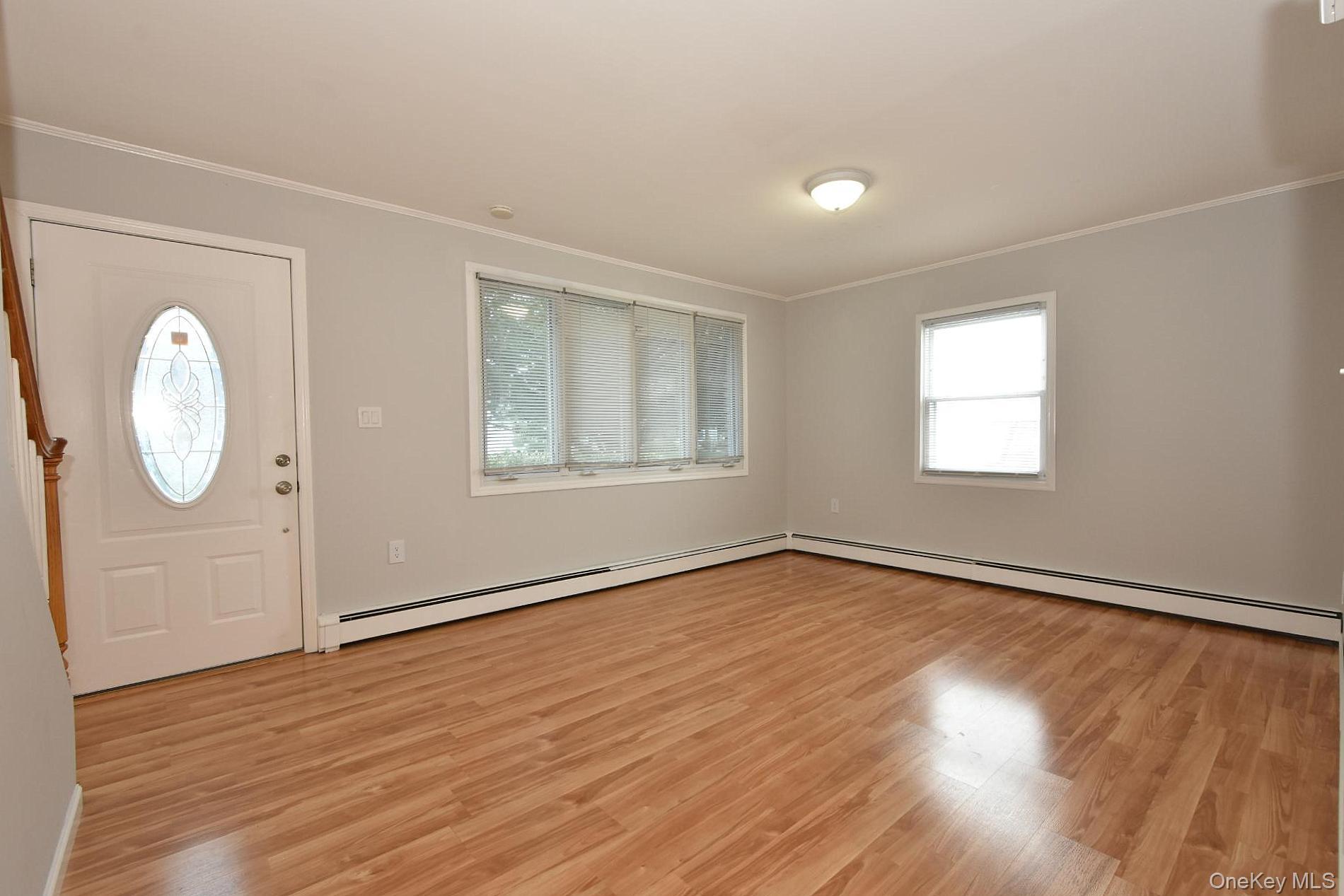 7 Swan Lane – For Sale photo 9