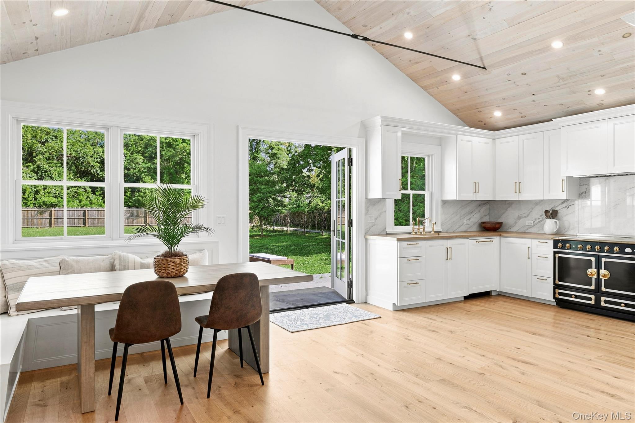 11 Shinnecock Road – For Sale photo 10