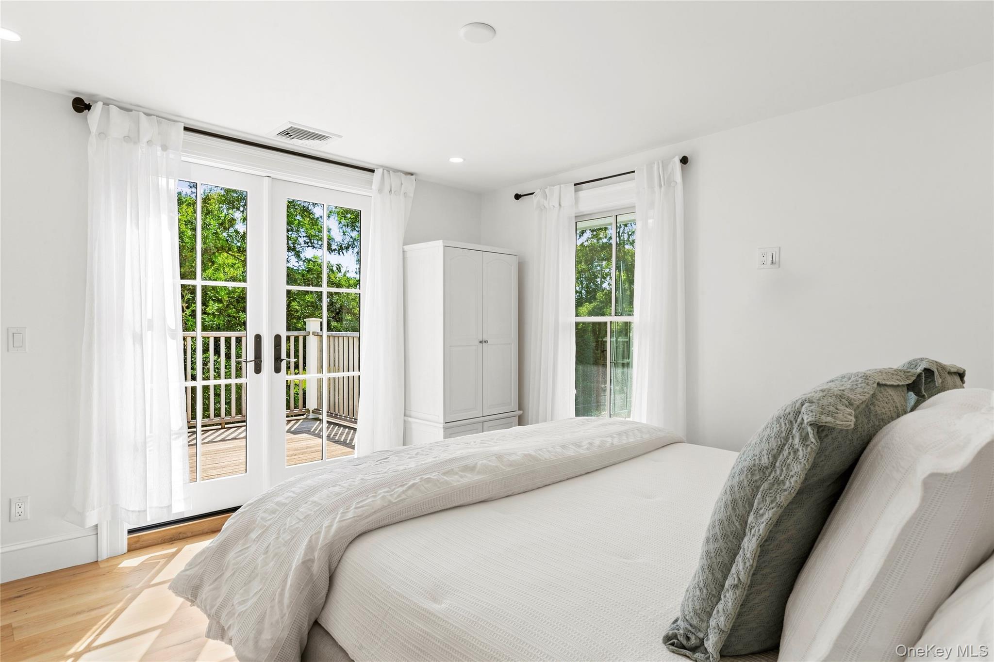 11 Shinnecock Road – For Sale photo 14
