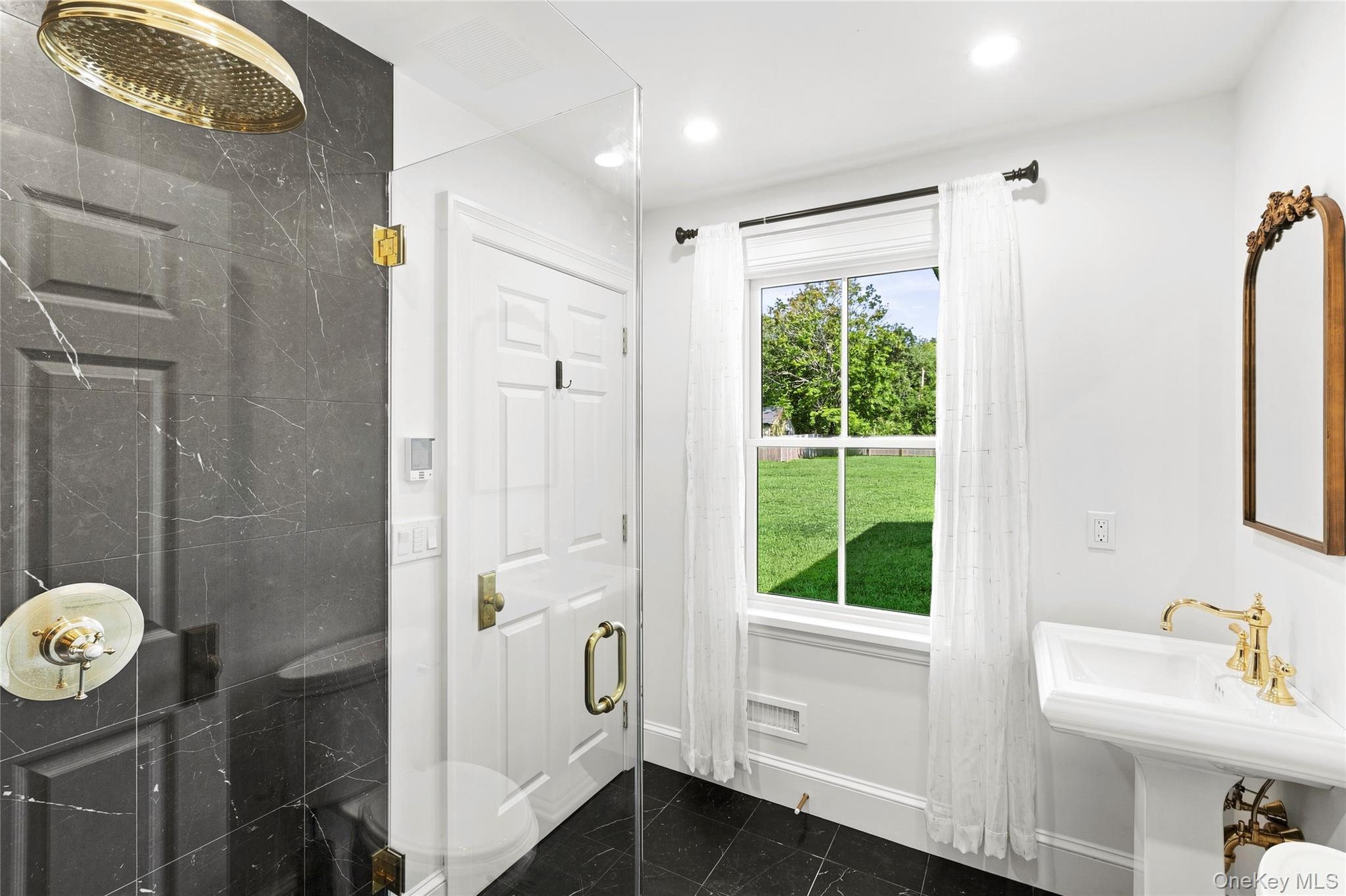 11 Shinnecock Road – For Sale photo 12