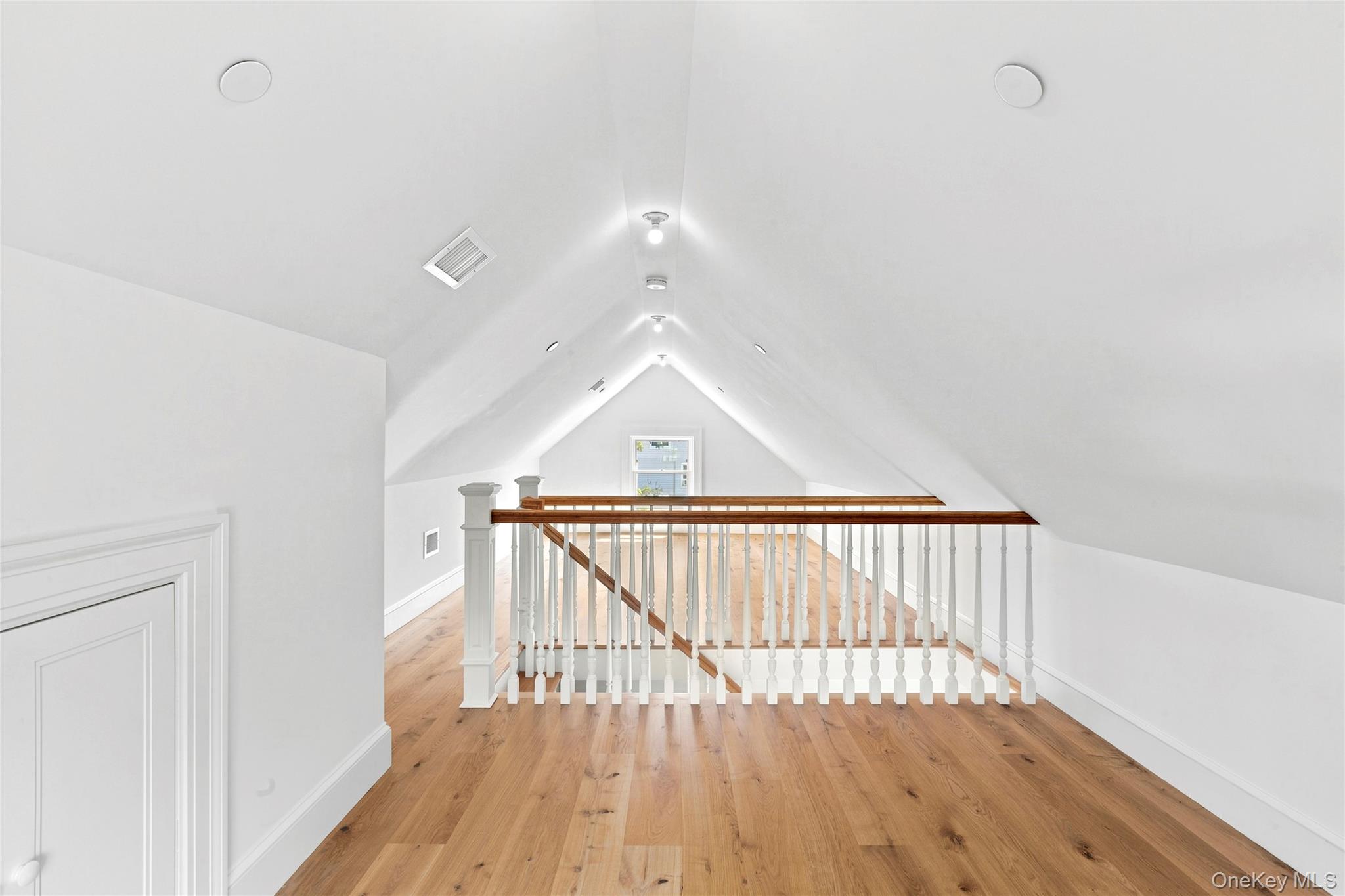 11 Shinnecock Road – For Sale photo 18