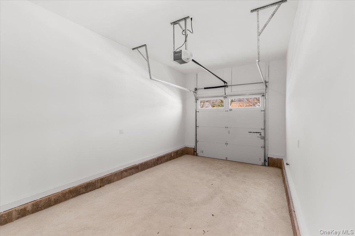 31 Cedar Drive E – For Sale photo 18
