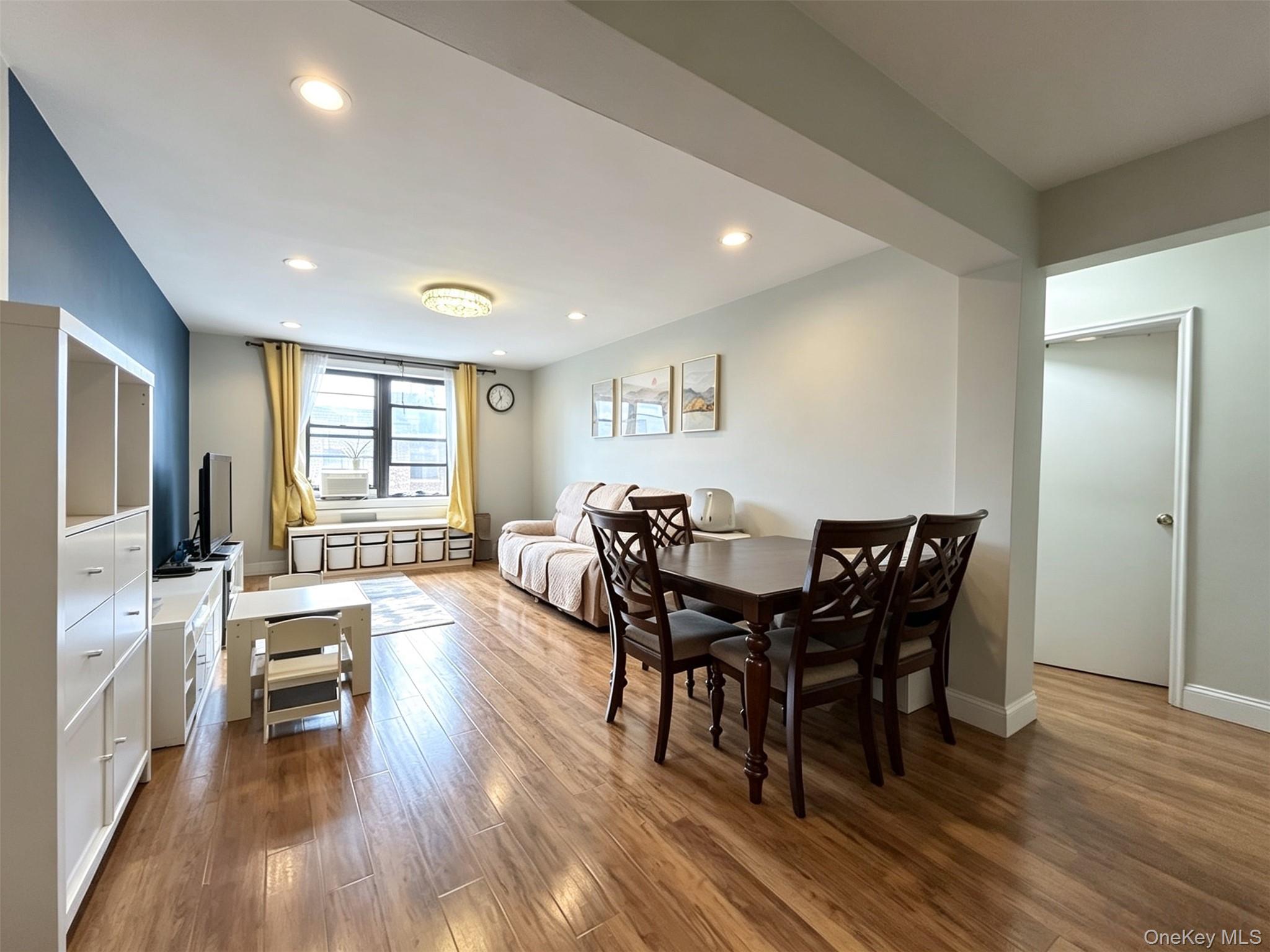 15020 71st Avenue, Unit 6J photo 3