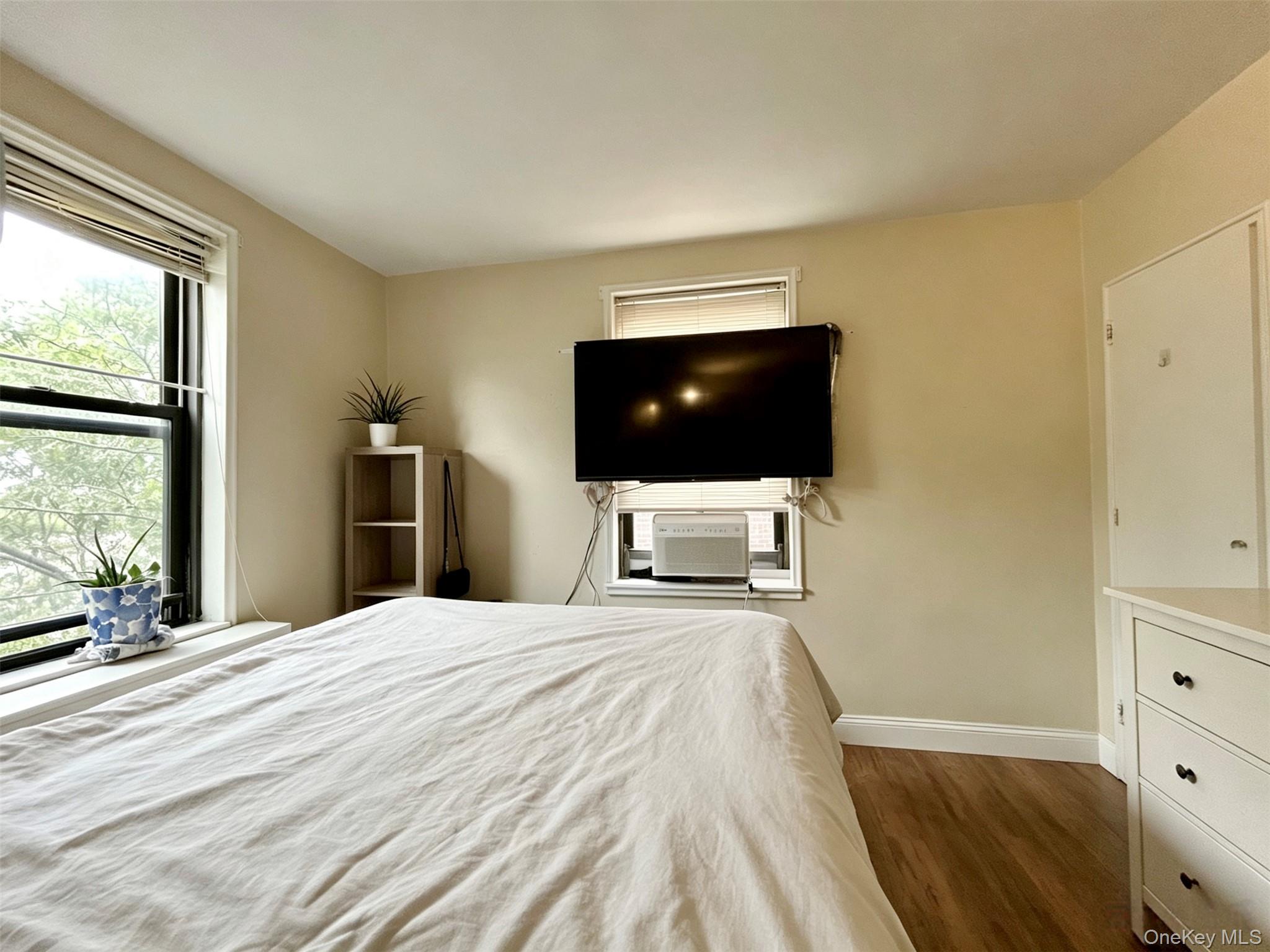 15020 71st Avenue, Unit 6J photo 9