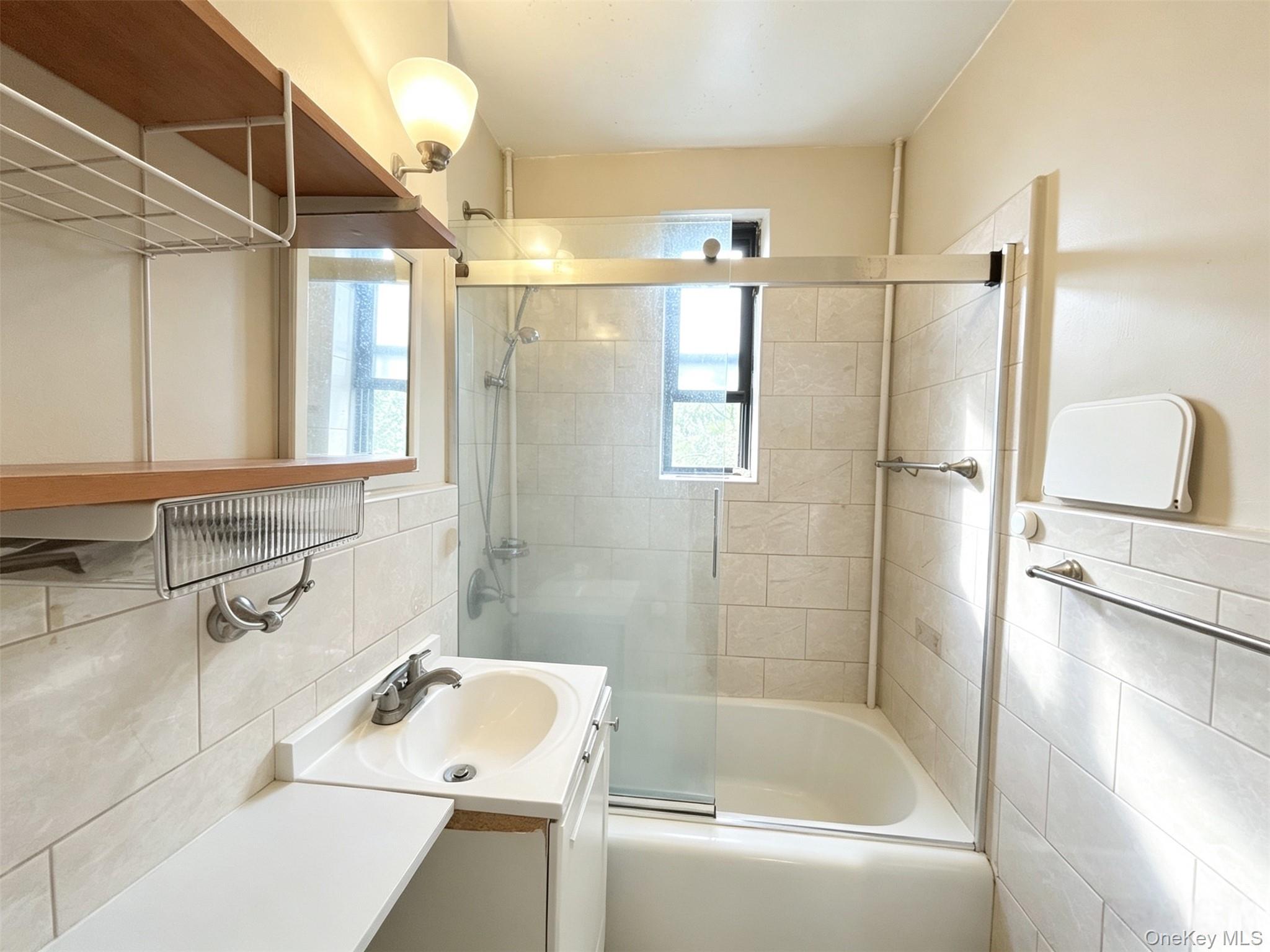15020 71st Avenue, Unit 6J photo 15