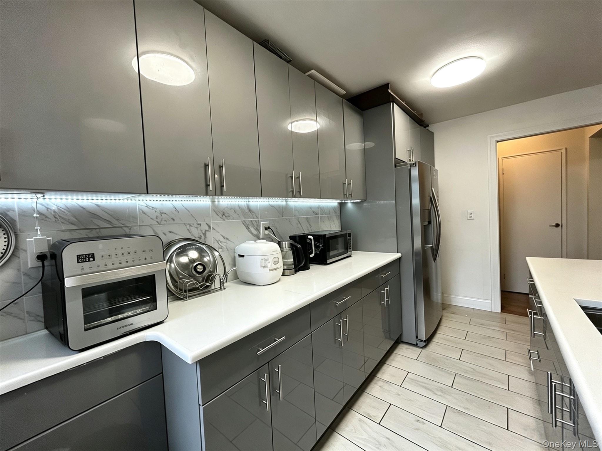15020 71st Avenue, Unit 6J photo 14