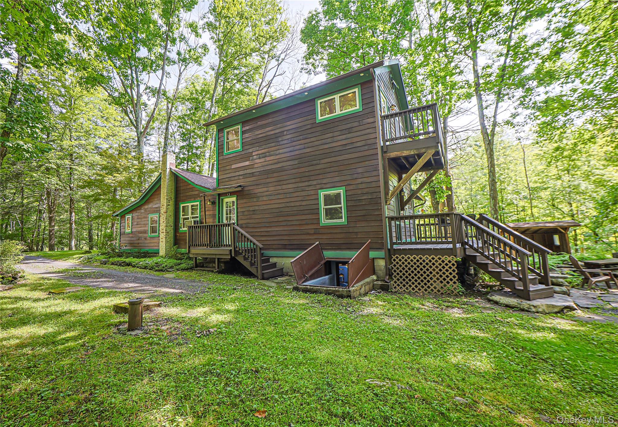 345 Dug Road – For Sale photo 3