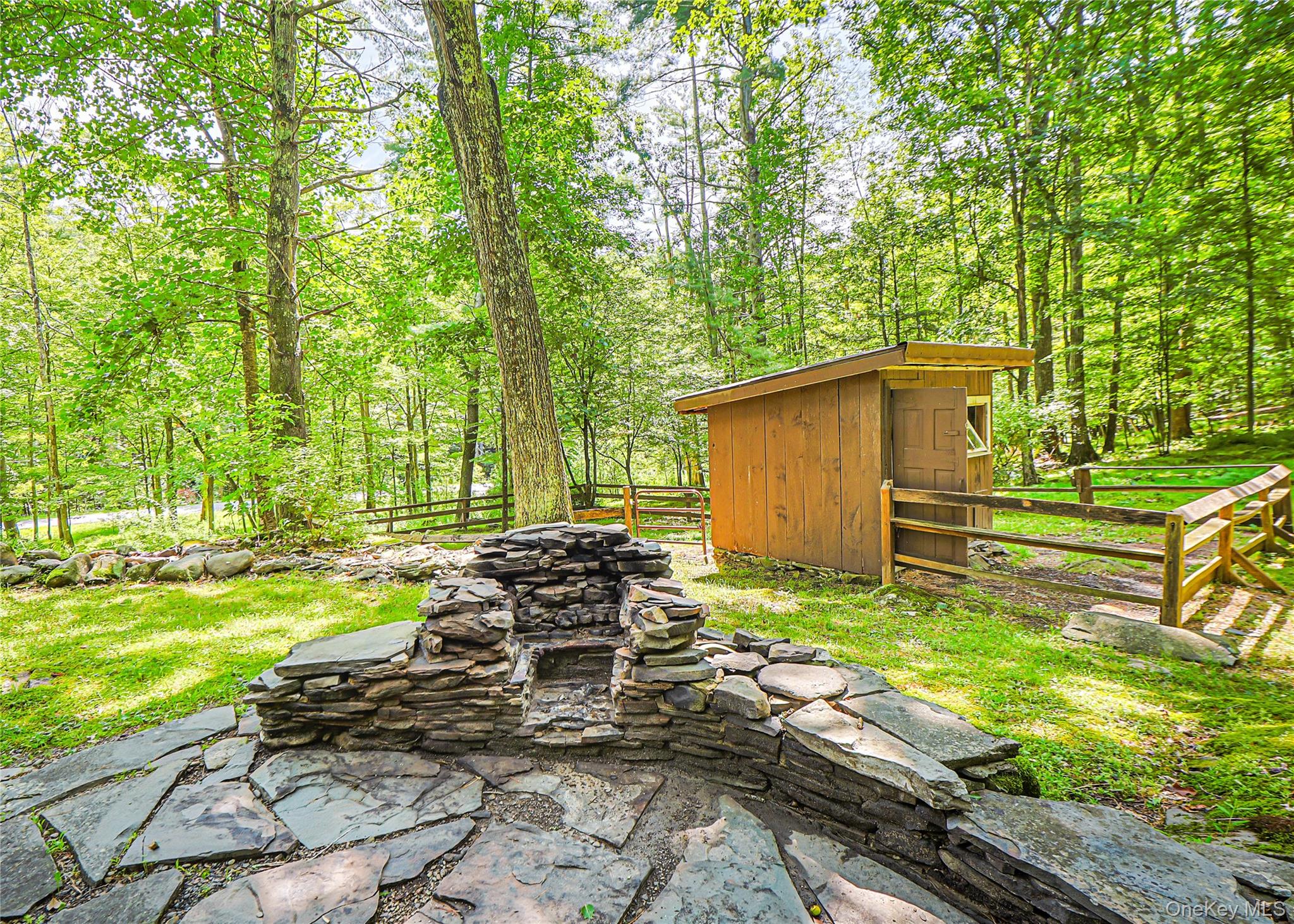 345 Dug Road – For Sale photo 7