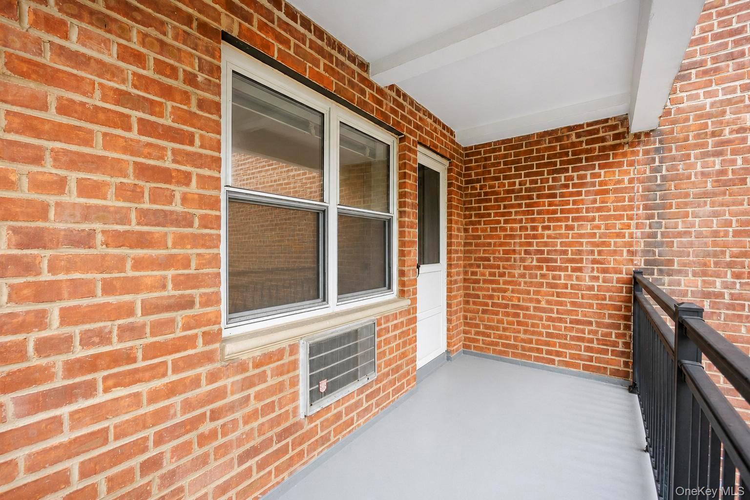 25 Chapel Place, Unit 2M photo 5