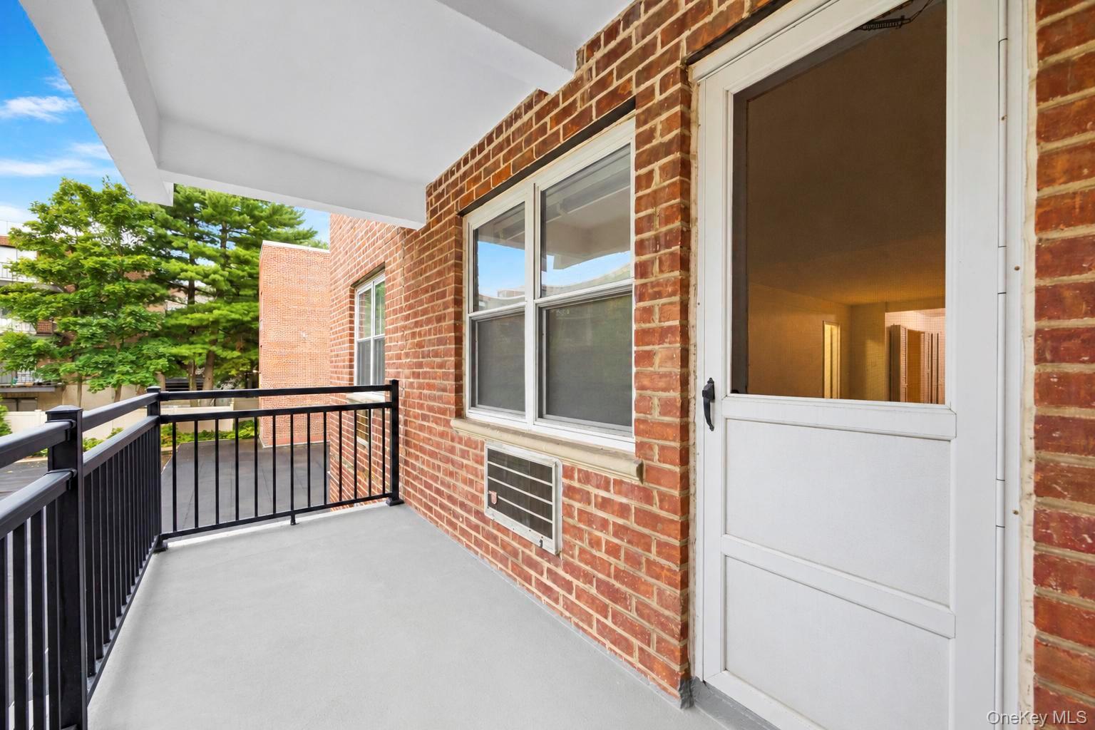 25 Chapel Place, Unit 2M photo 6