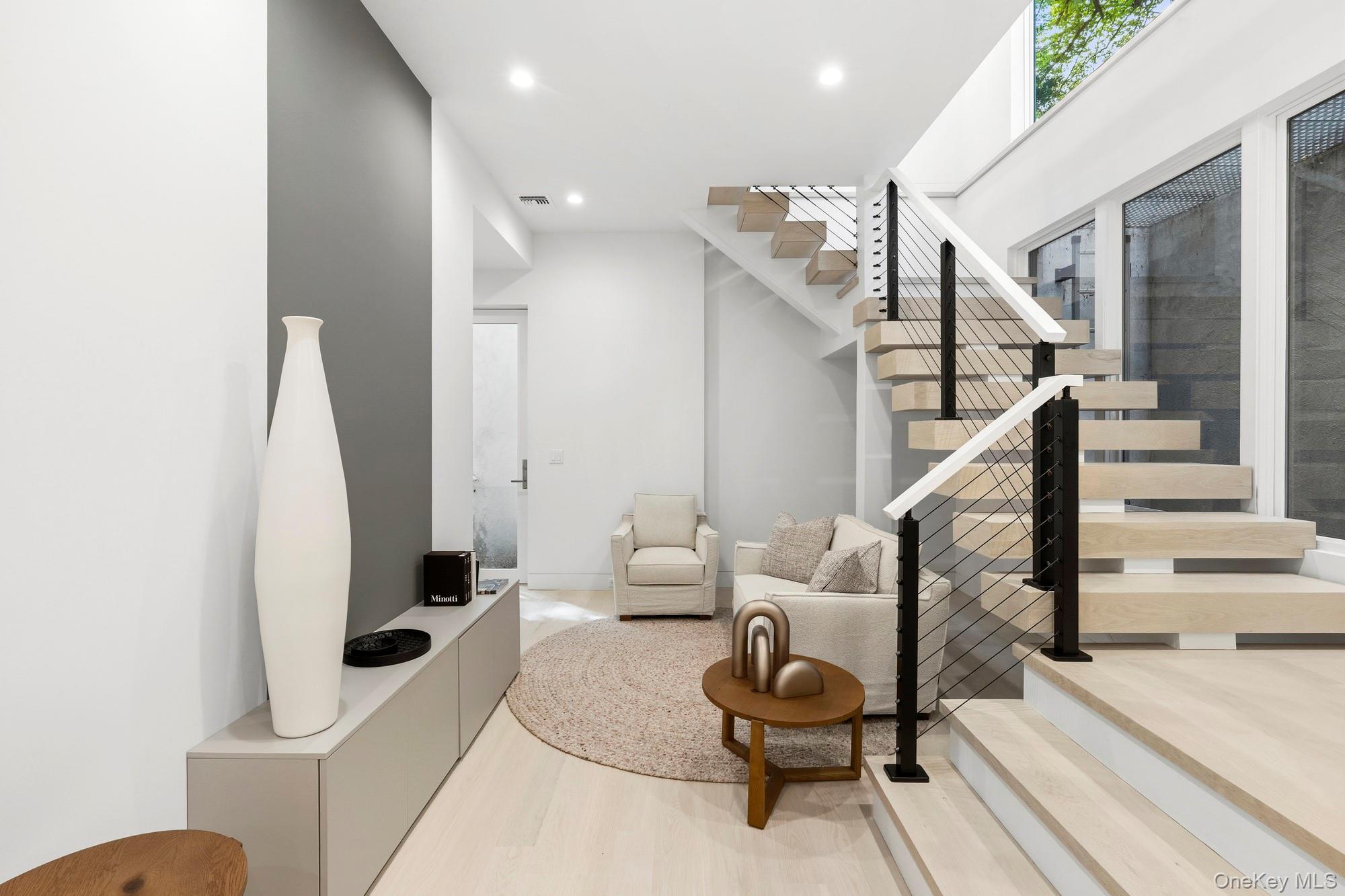 16 Gould Street – For Sale photo 14