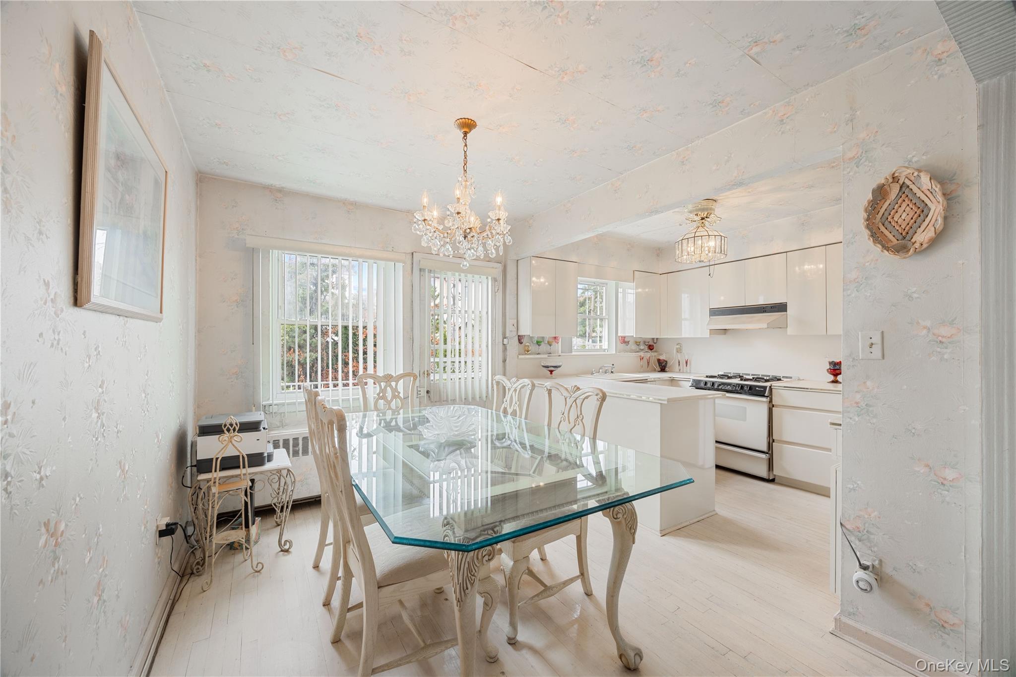 727 Hollywood Avenue – For Sale photo 12