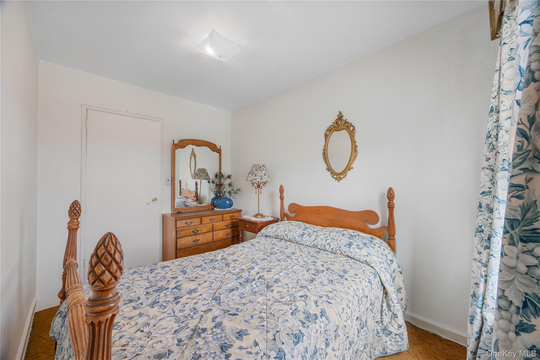 727 Hollywood Avenue – For Sale photo 26