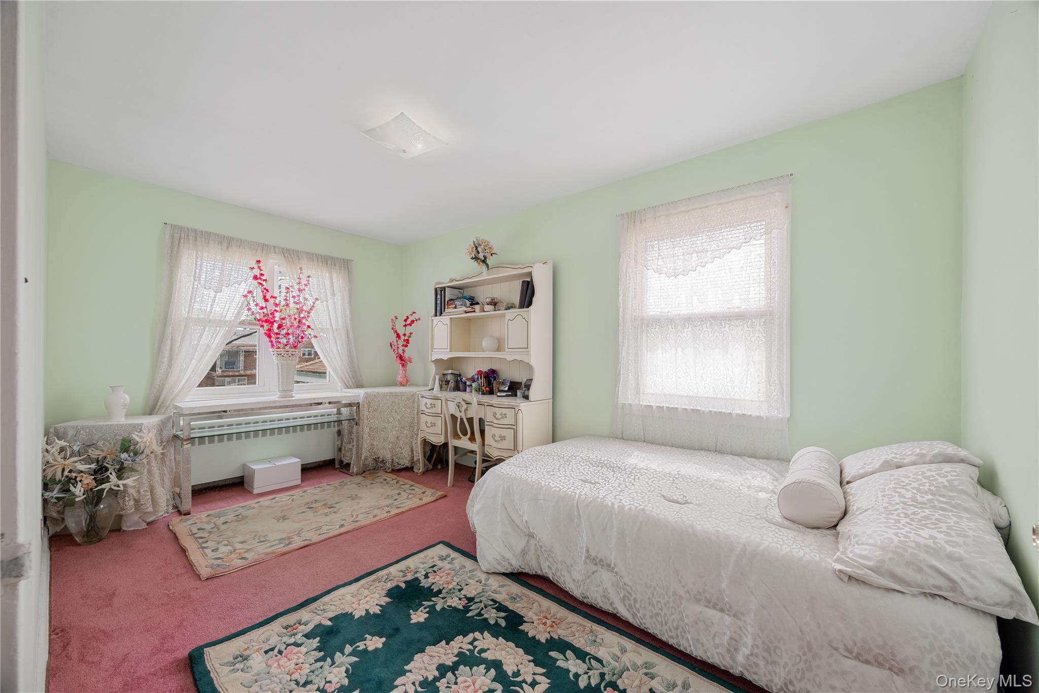 727 Hollywood Avenue – For Sale photo 23