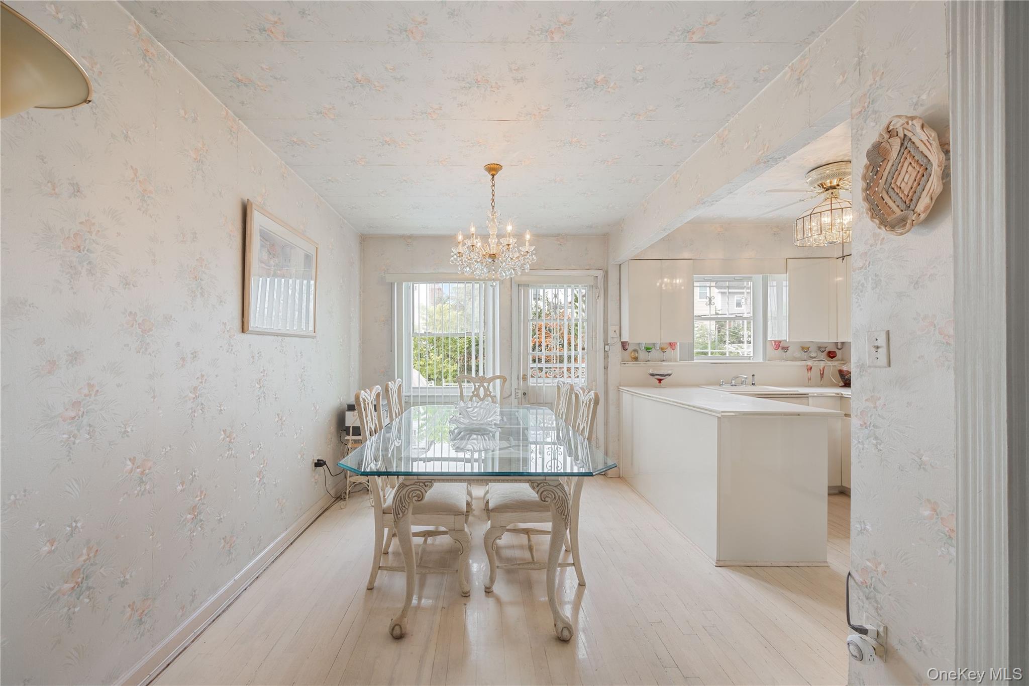 727 Hollywood Avenue – For Sale photo 11