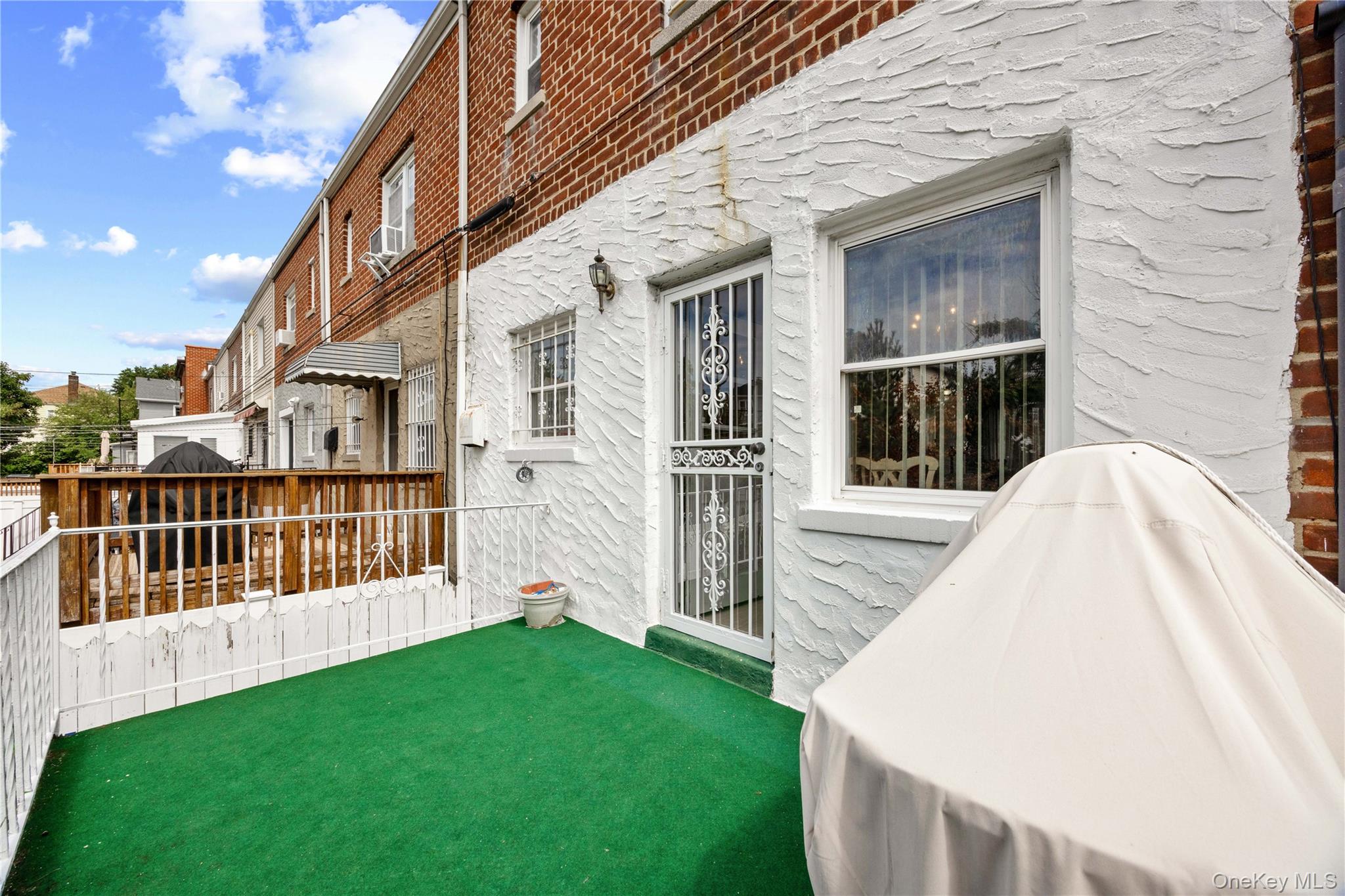 727 Hollywood Avenue – For Sale photo 39