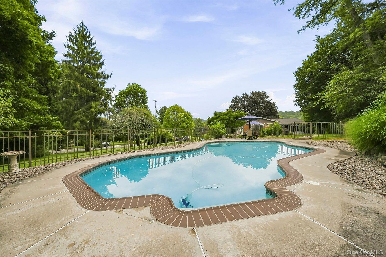 4 Rena Marie Circle – For Sale photo 47