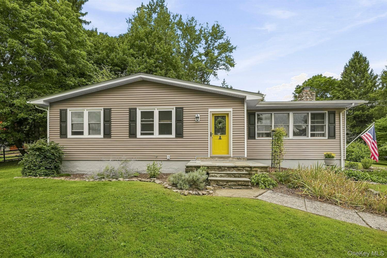 4 Rena Marie Circle – For Sale photo 2