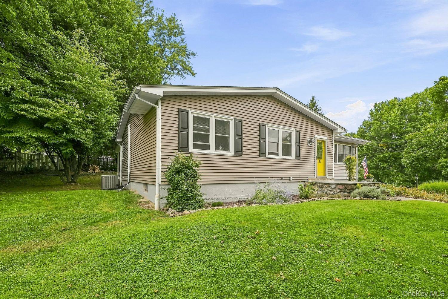 4 Rena Marie Circle – For Sale photo 3