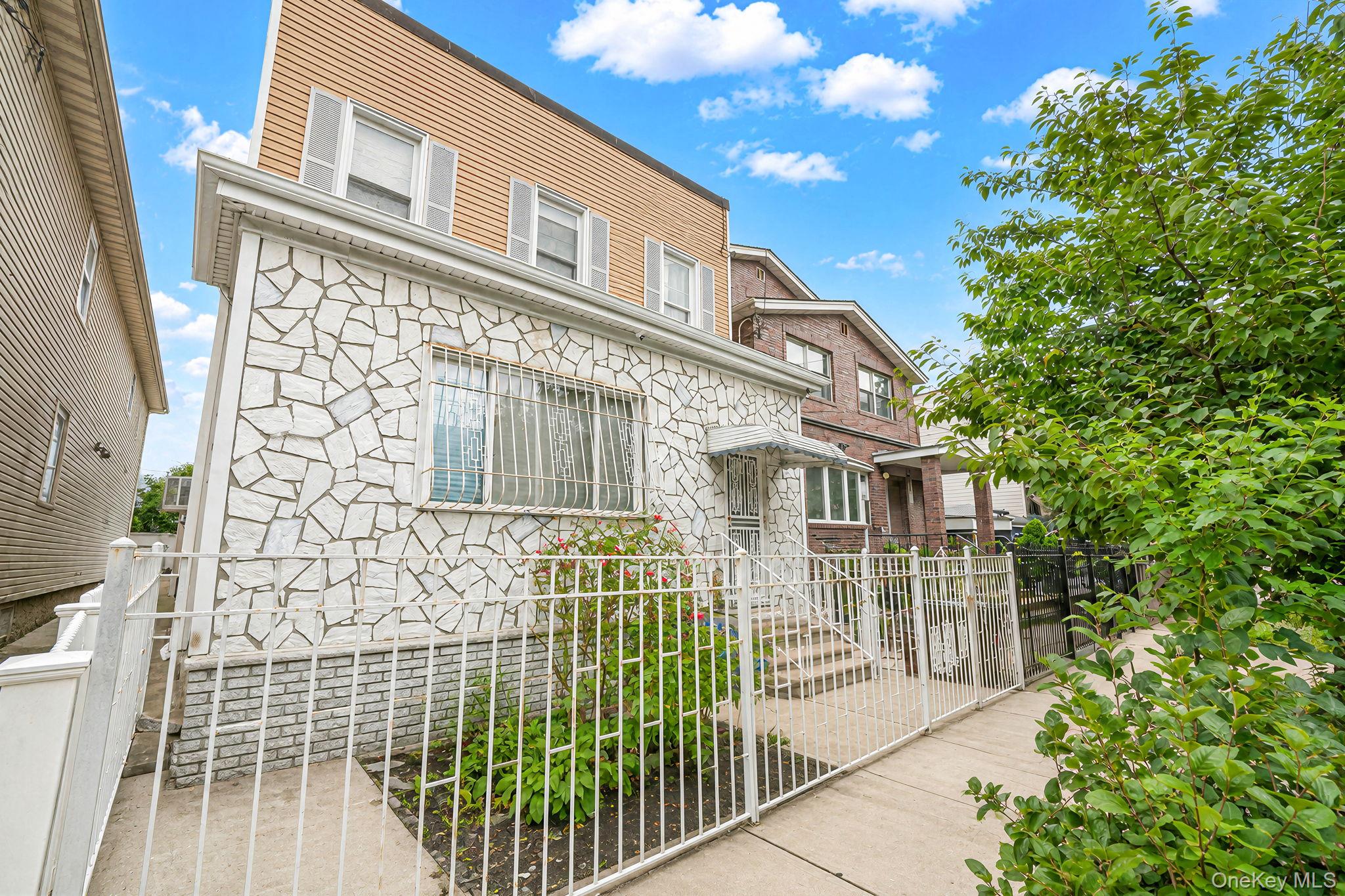105 Hale Avenue – For Sale photo 3