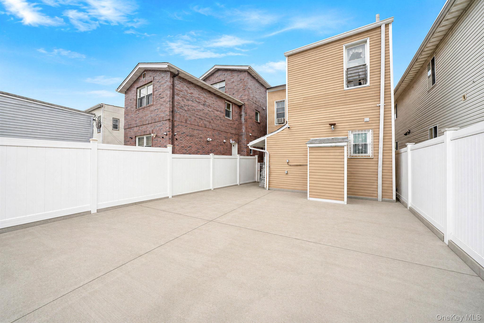 105 Hale Avenue – For Sale photo 32