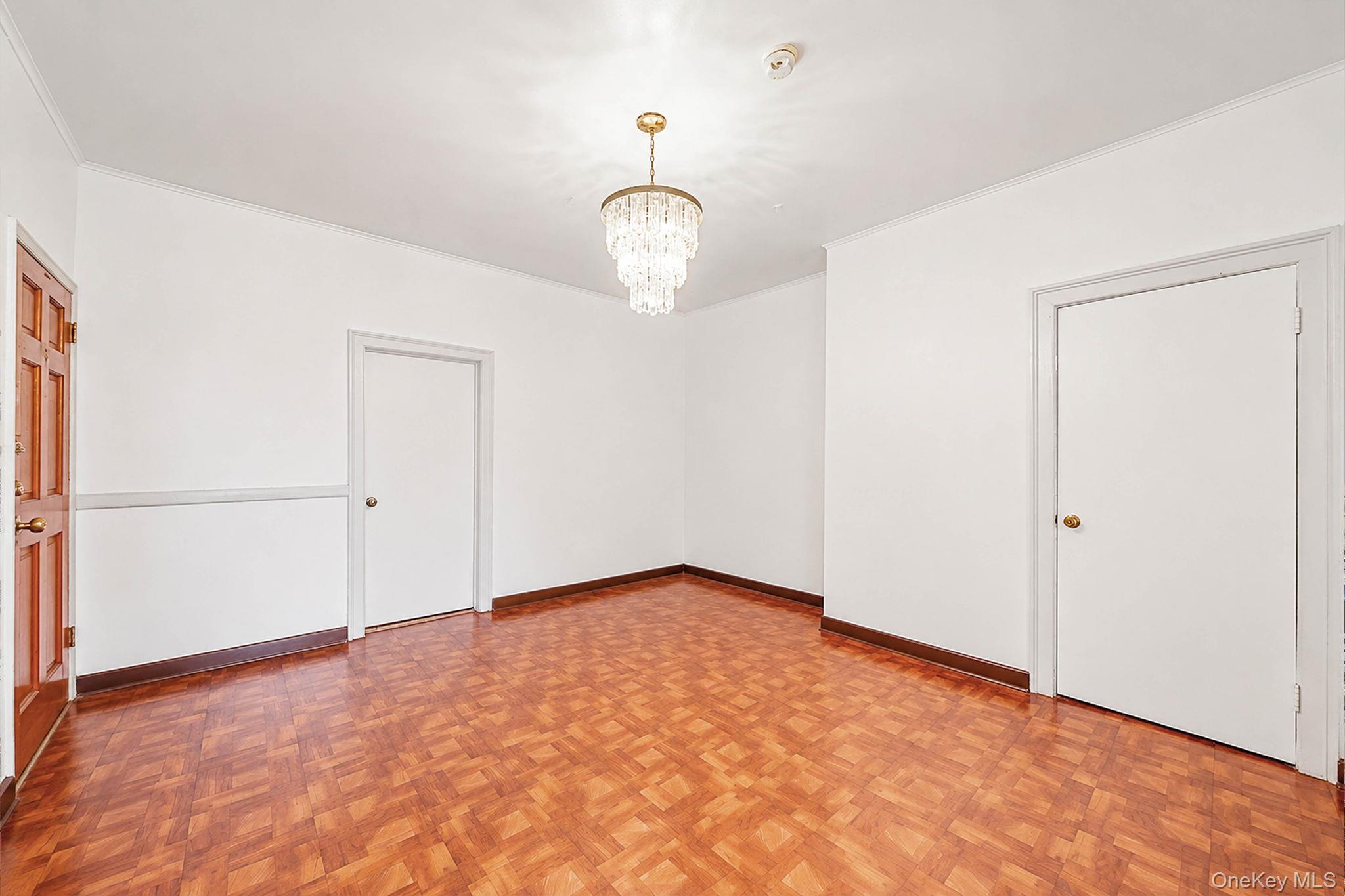 105 Hale Avenue – For Sale photo 18