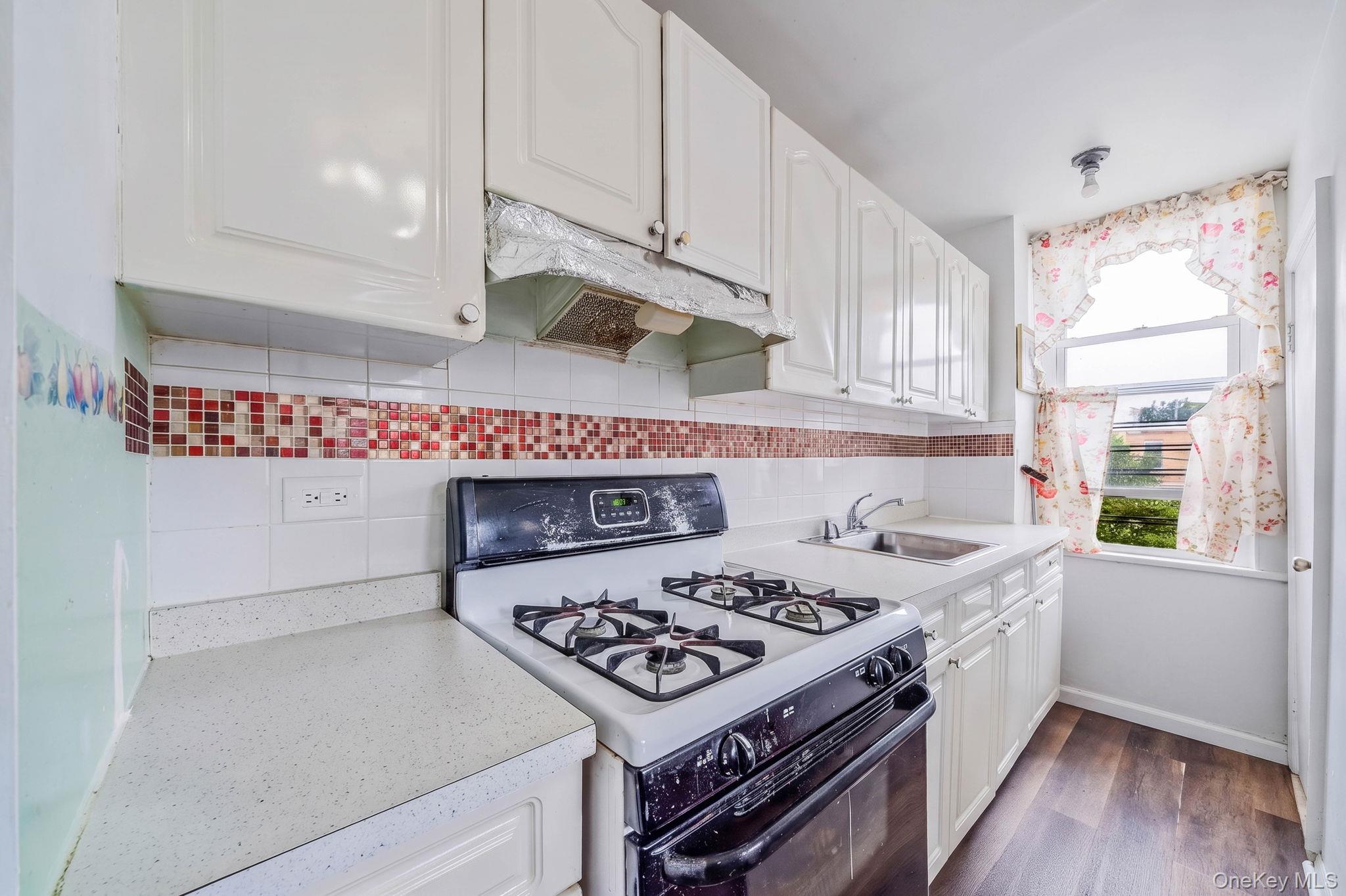 105 Hale Avenue – For Sale photo 14