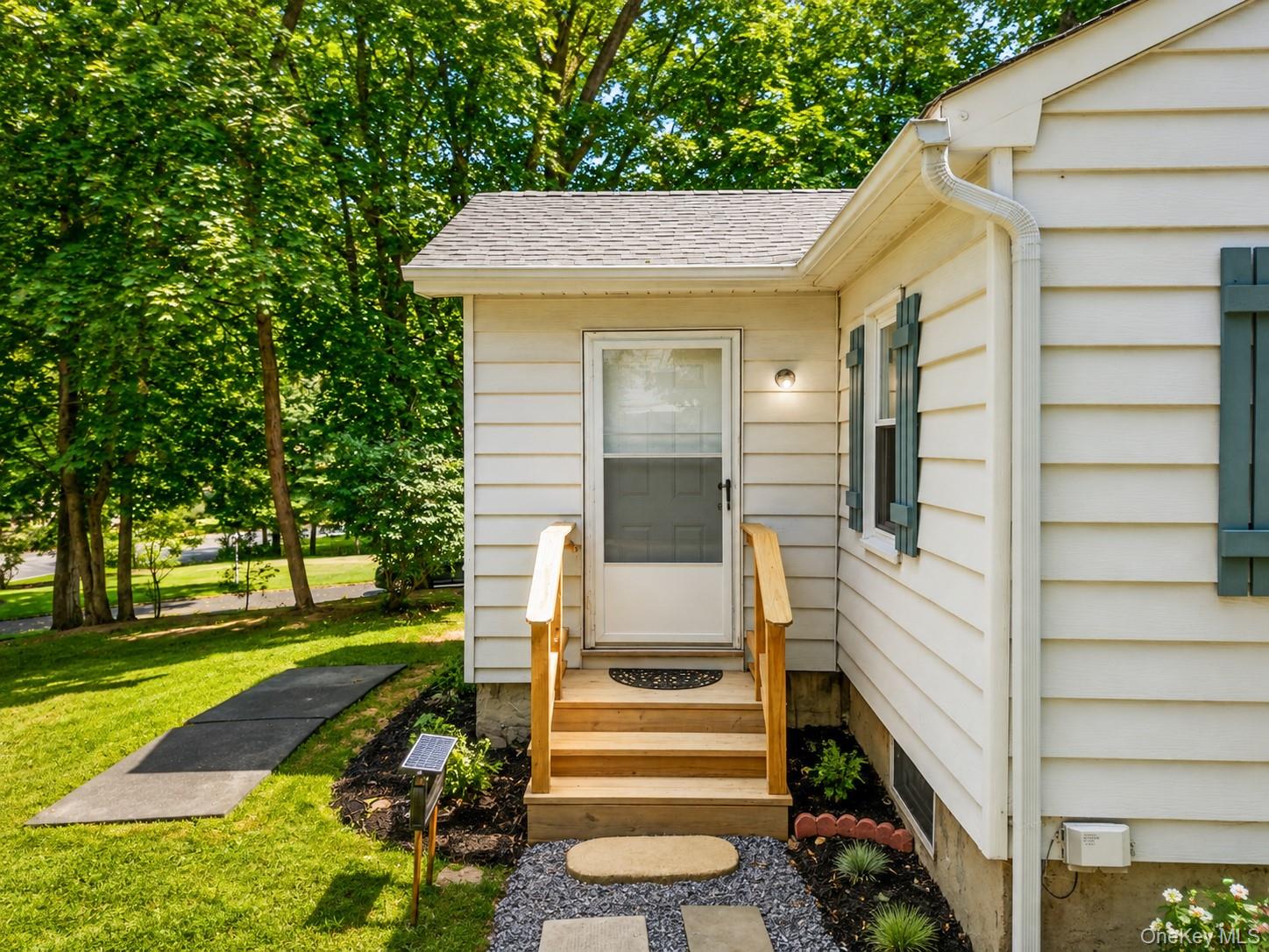 40 Christian Avenue – For Sale photo 26