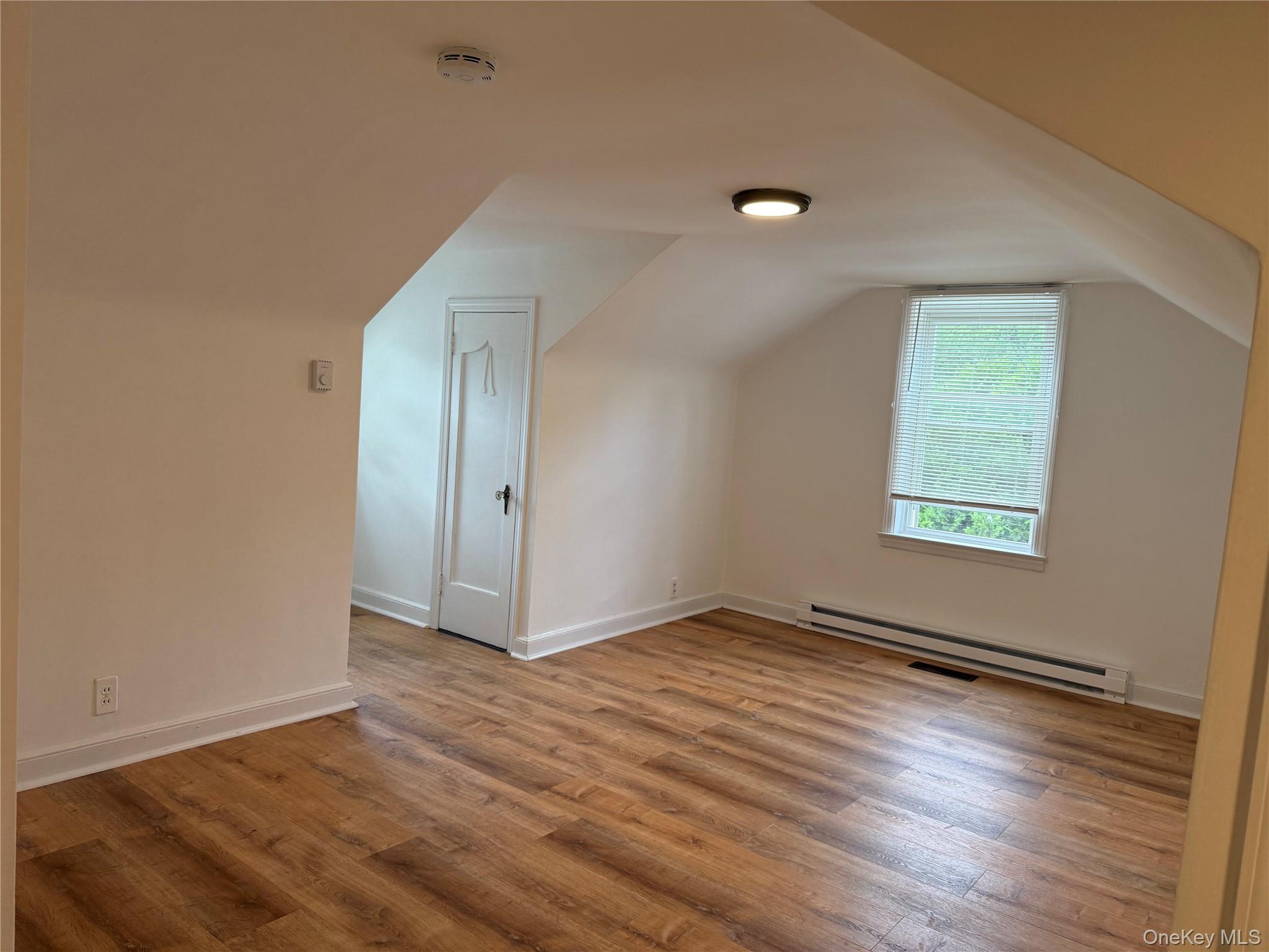 16 Ernest Lane – For Rent photo 13